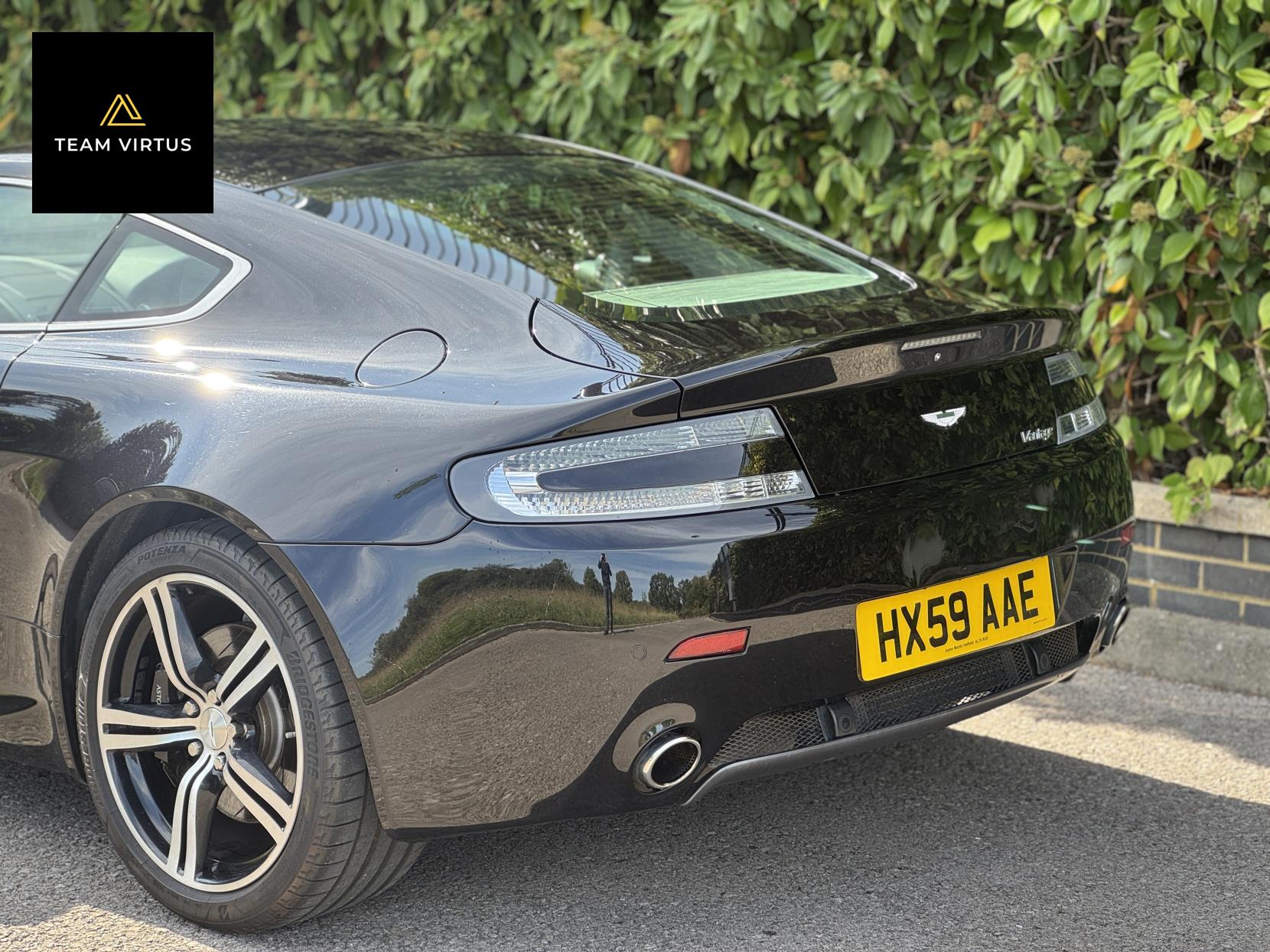 Aston Martin Vantage 4.7 V8 Coupe 2dr Petrol Manual Euro 4 (420 bhp)