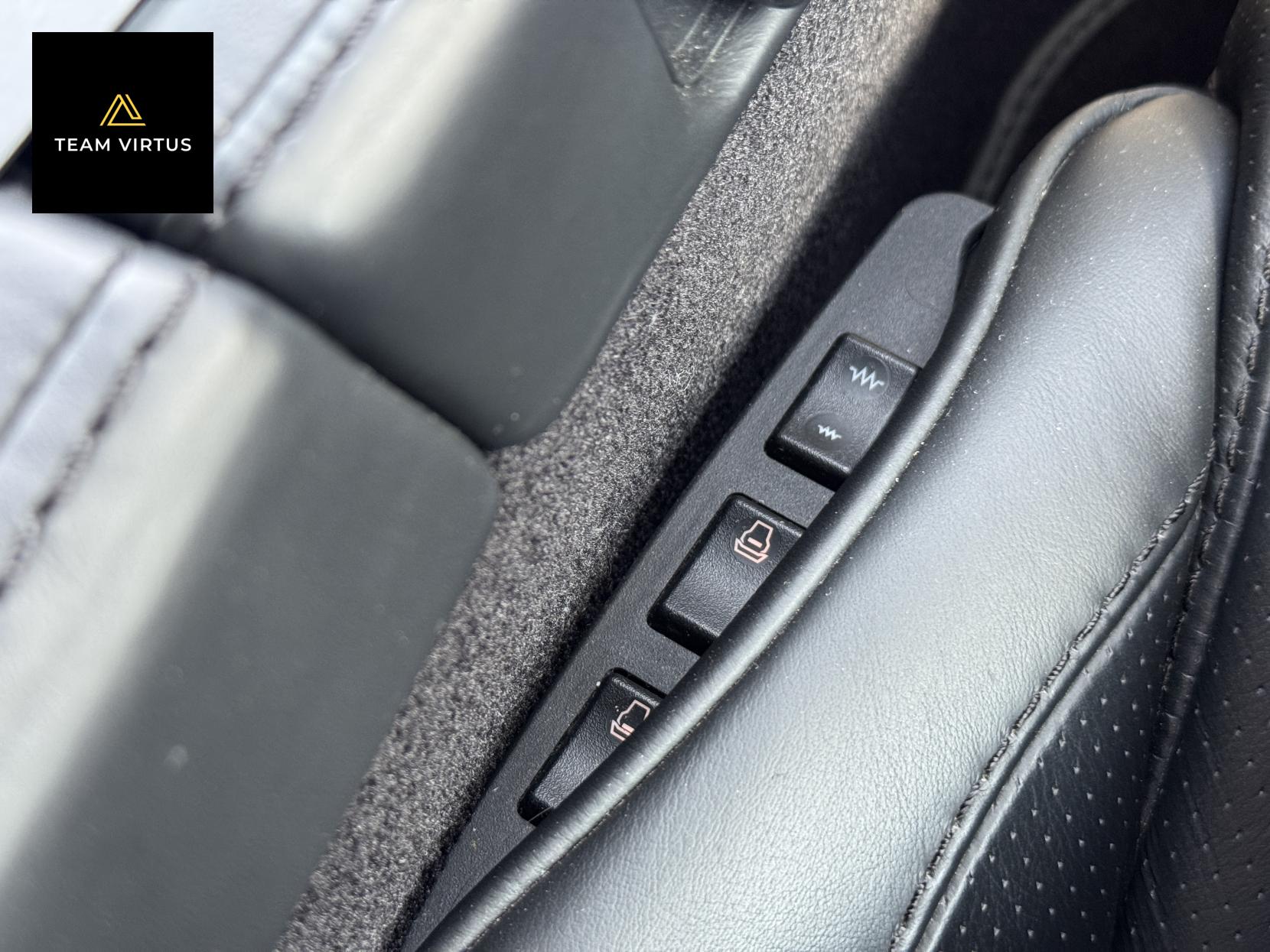 Aston Martin Vantage 4.7 V8 Coupe 2dr Petrol Manual Euro 4 (420 bhp)