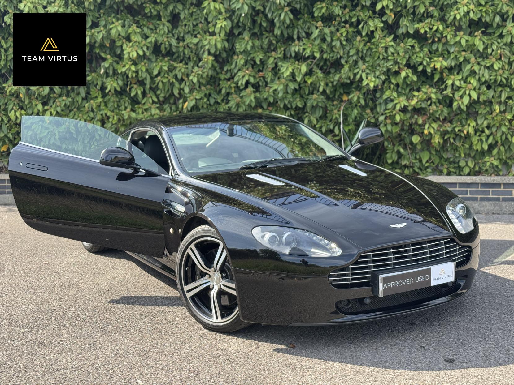 Aston Martin Vantage 4.7 V8 Coupe 2dr Petrol Manual Euro 4 (420 bhp)
