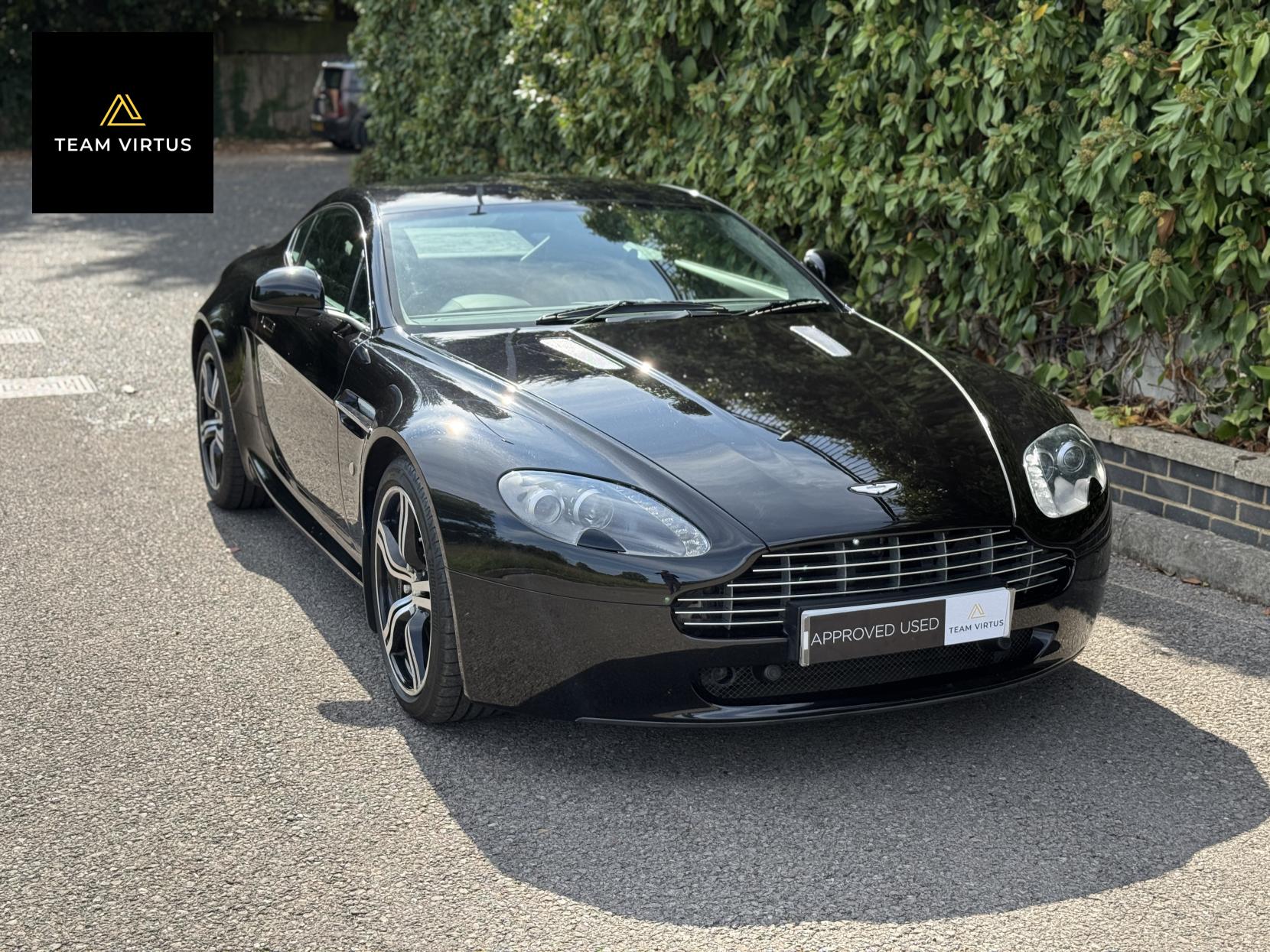 Aston Martin Vantage 4.7 V8 Coupe 2dr Petrol Manual Euro 4 (420 bhp)