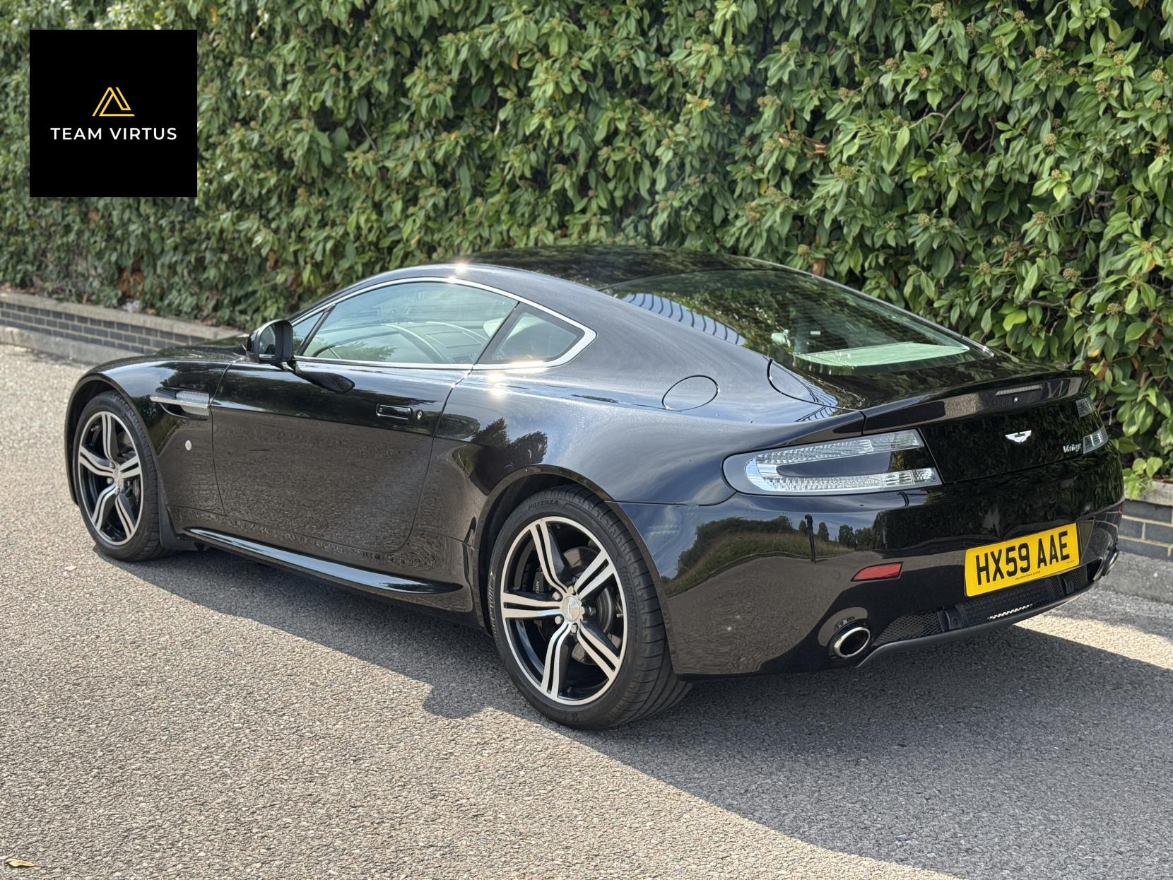 Aston Martin Vantage 4.7 V8 Coupe 2dr Petrol Manual Euro 4 (420 bhp)
