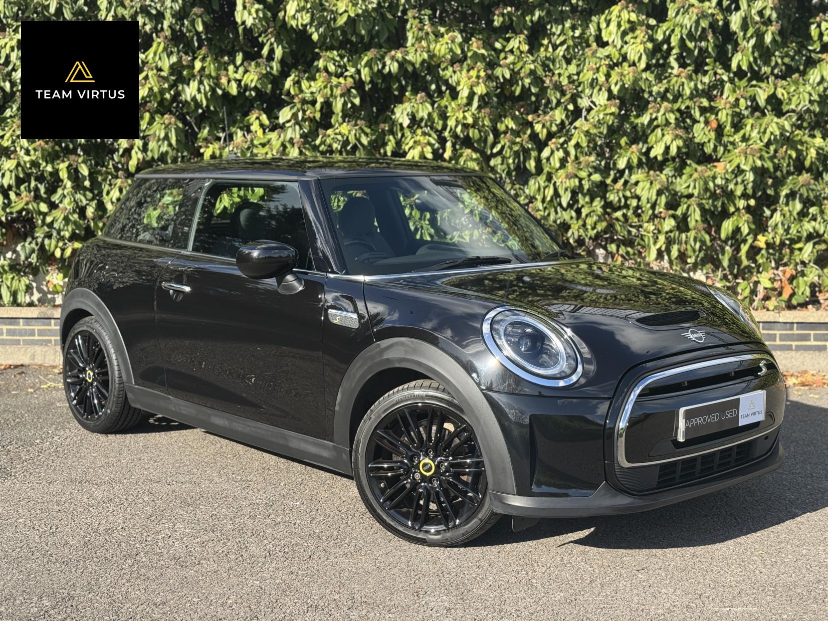 MINI Electric Hatch Cooper SE 32.6kWh Level 2 Hatchback 3dr Electric Auto (184 ps)