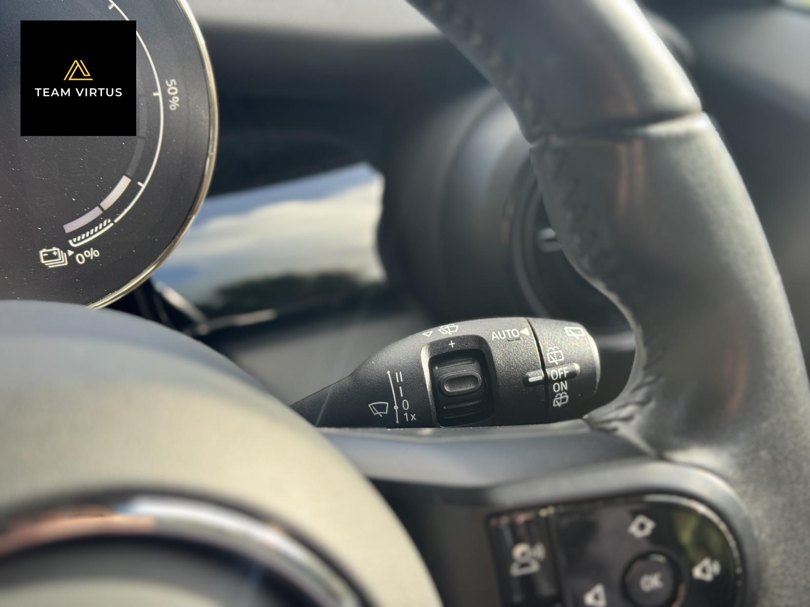 MINI Electric Hatch Cooper SE 32.6kWh Level 2 Hatchback 3dr Electric Auto (184 ps)