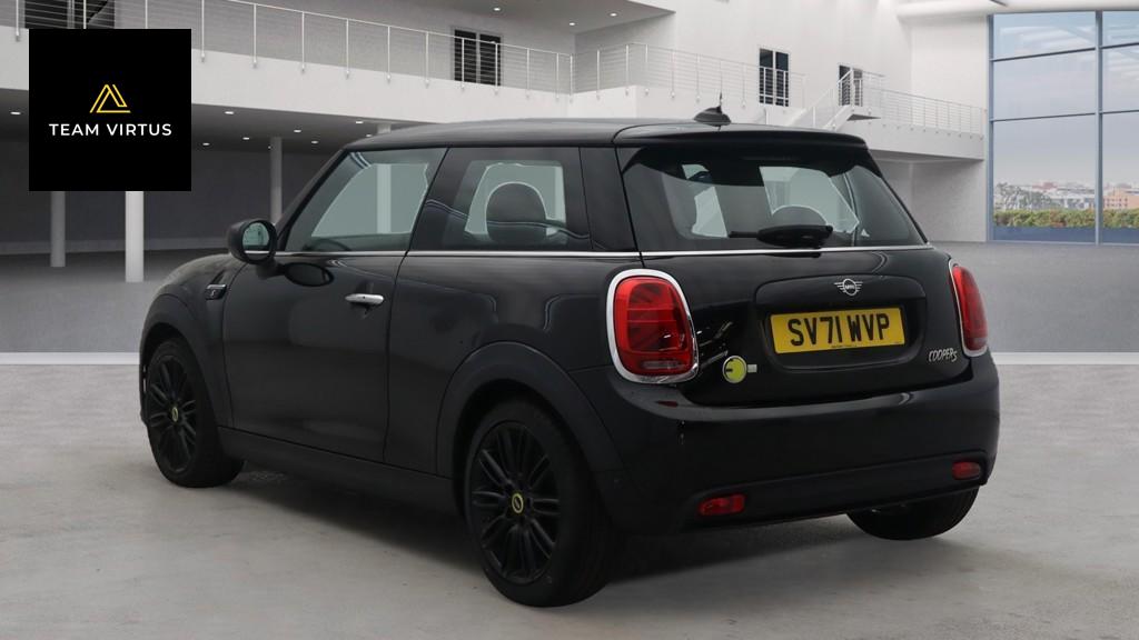MINI Electric Hatch Cooper SE 32.6kWh Level 2 Hatchback 3dr Electric Auto (184 ps)