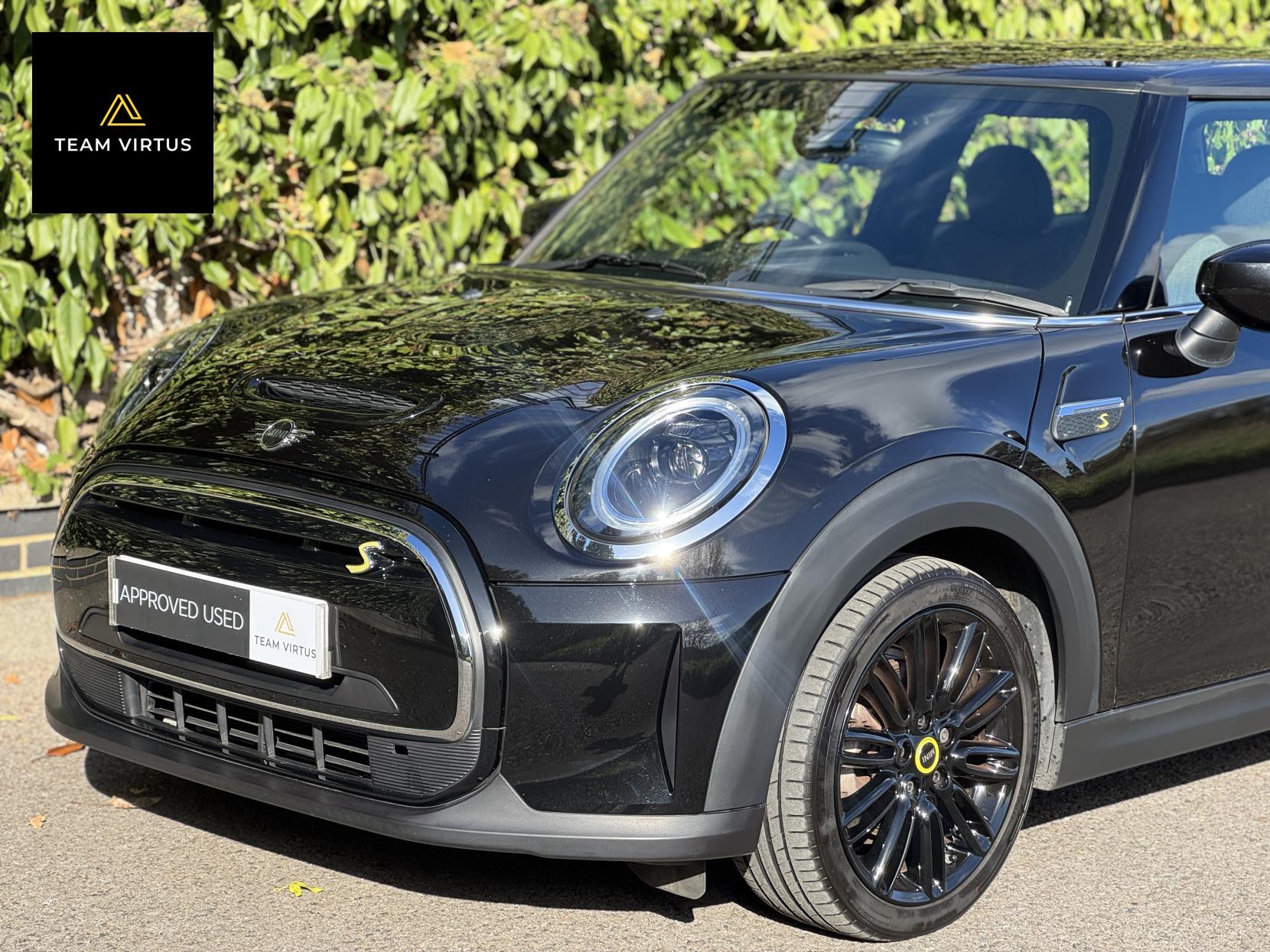 MINI Electric Hatch Cooper SE 32.6kWh Level 2 Hatchback 3dr Electric Auto (184 ps)