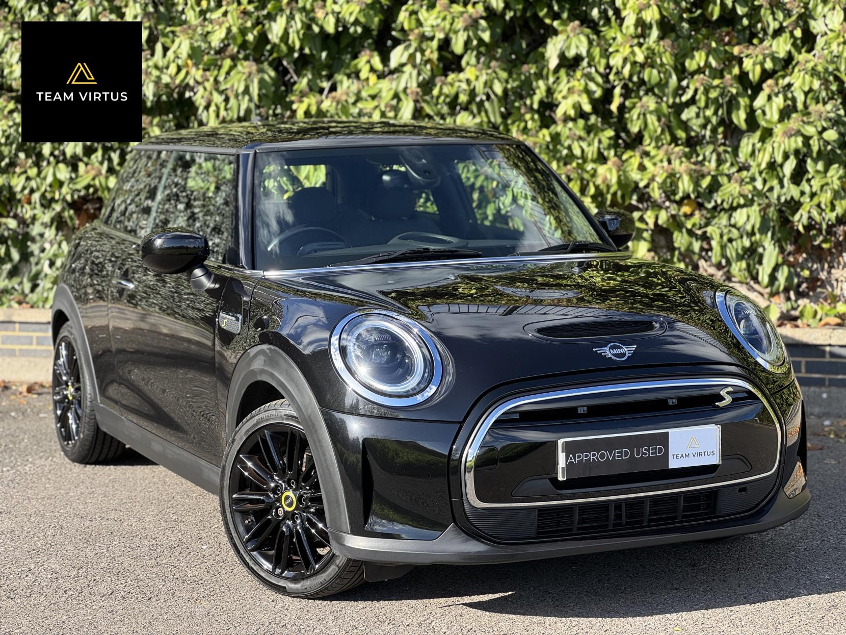 MINI Electric Hatch Cooper SE 32.6kWh Level 2 Hatchback 3dr Electric Auto (184 ps)