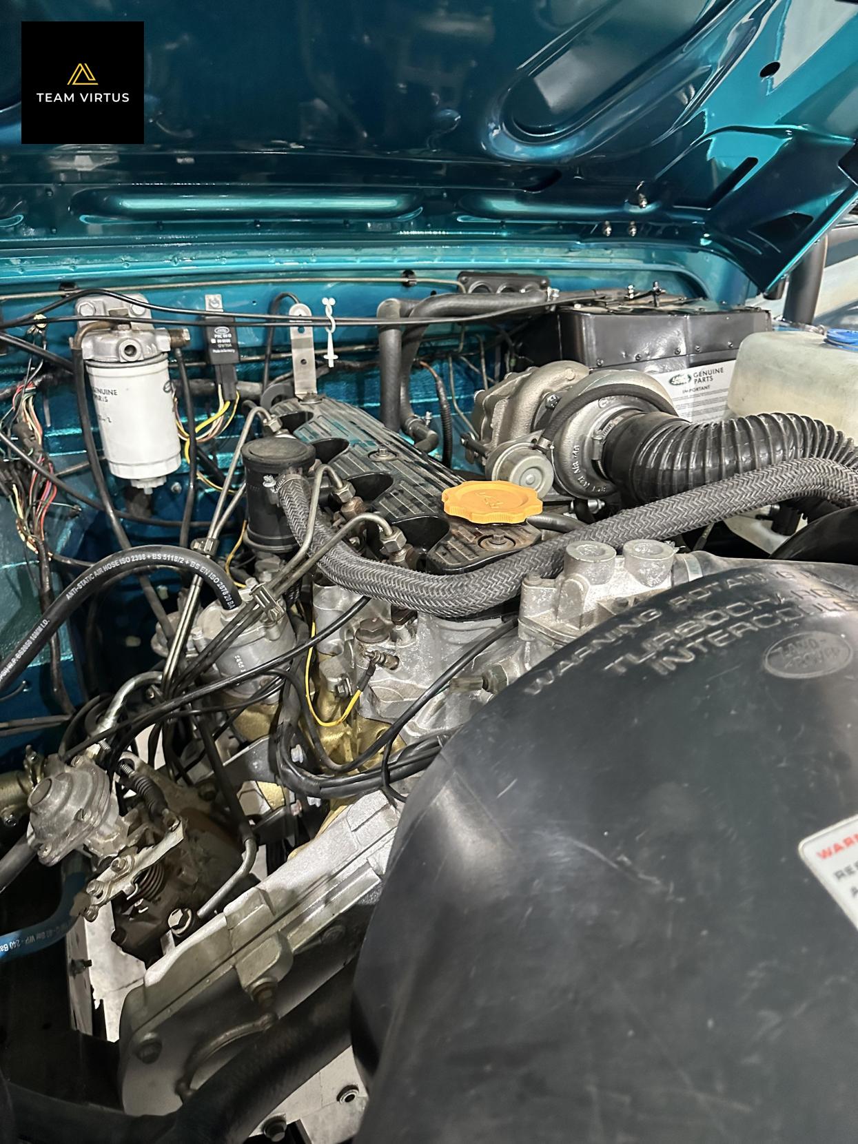 Land Rover Defender 90 SV 2.5 Convertible 90 SV