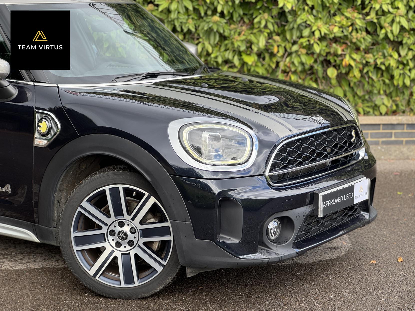 MINI Countryman 1.5 10kWh Cooper SE Exclusive SUV 5dr Petrol Plug-in Hybrid Auto ALL4 Euro 6 (s/s) (222 ps)