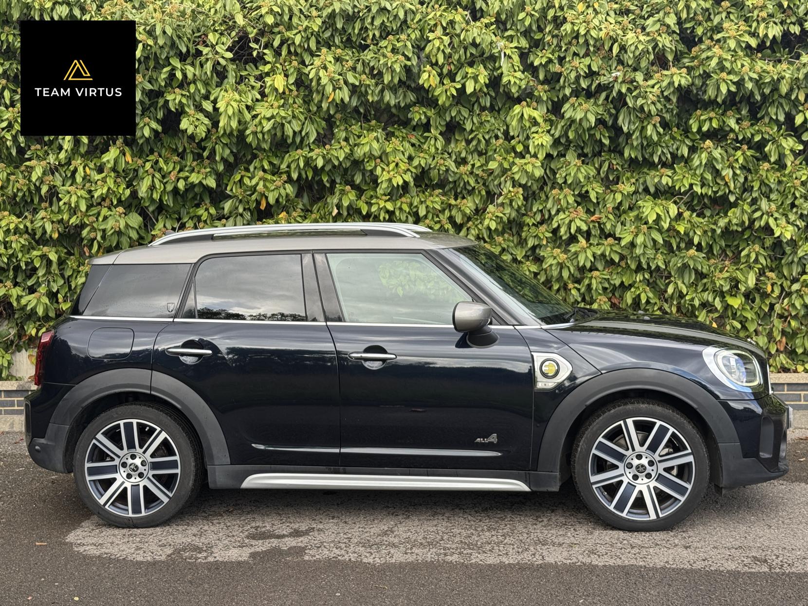 MINI Countryman 1.5 10kWh Cooper SE Exclusive SUV 5dr Petrol Plug-in Hybrid Auto ALL4 Euro 6 (s/s) (222 ps)