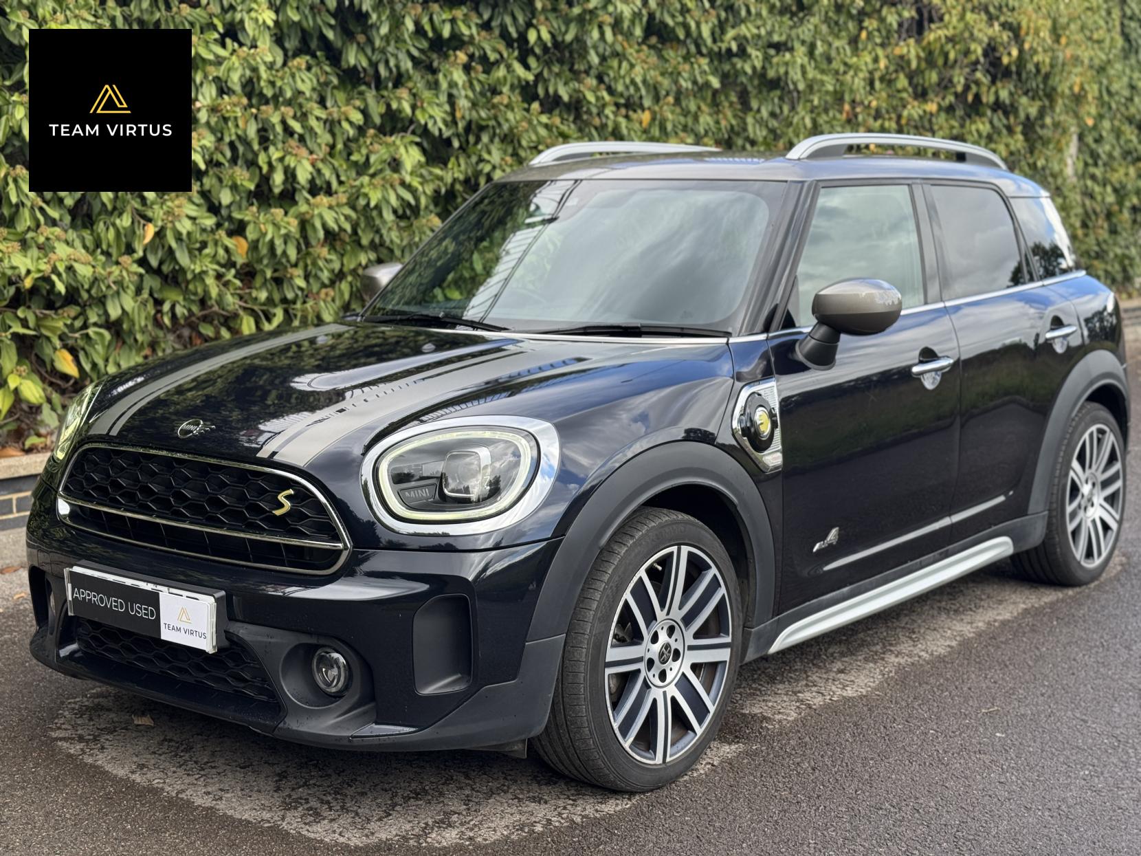 MINI Countryman 1.5 10kWh Cooper SE Exclusive SUV 5dr Petrol Plug-in Hybrid Auto ALL4 Euro 6 (s/s) (222 ps)