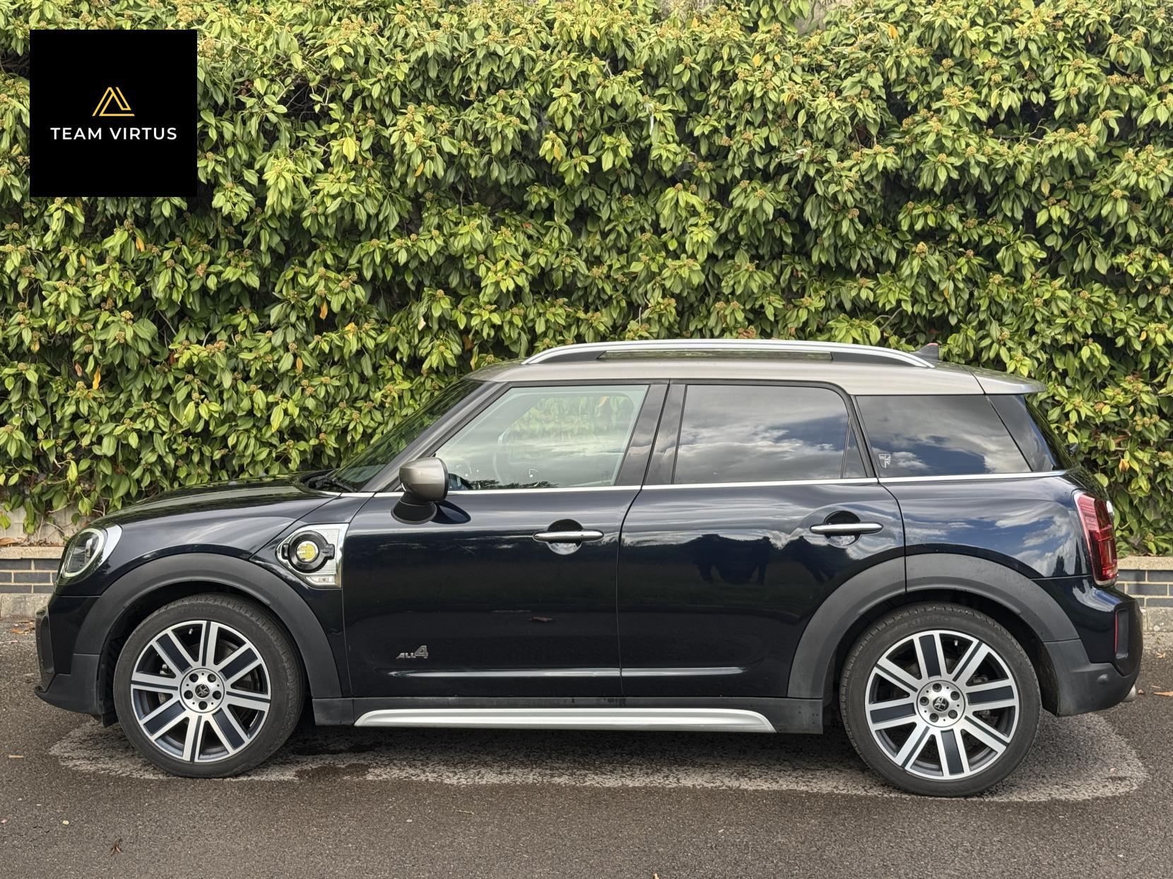 MINI Countryman 1.5 10kWh Cooper SE Exclusive SUV 5dr Petrol Plug-in Hybrid Auto ALL4 Euro 6 (s/s) (222 ps)