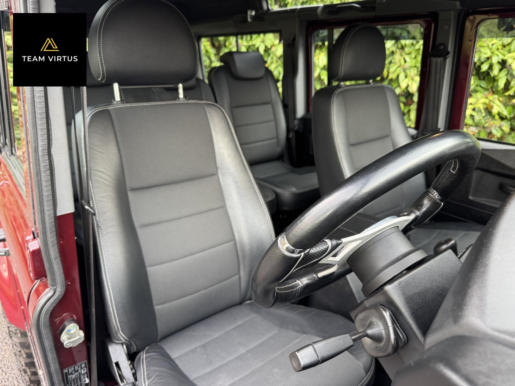 Land Rover Defender 110 2.2 TDCi XS Station Wagon Double Cab 5dr Diesel Manual 4WD MWB Euro 5 (122 ps)