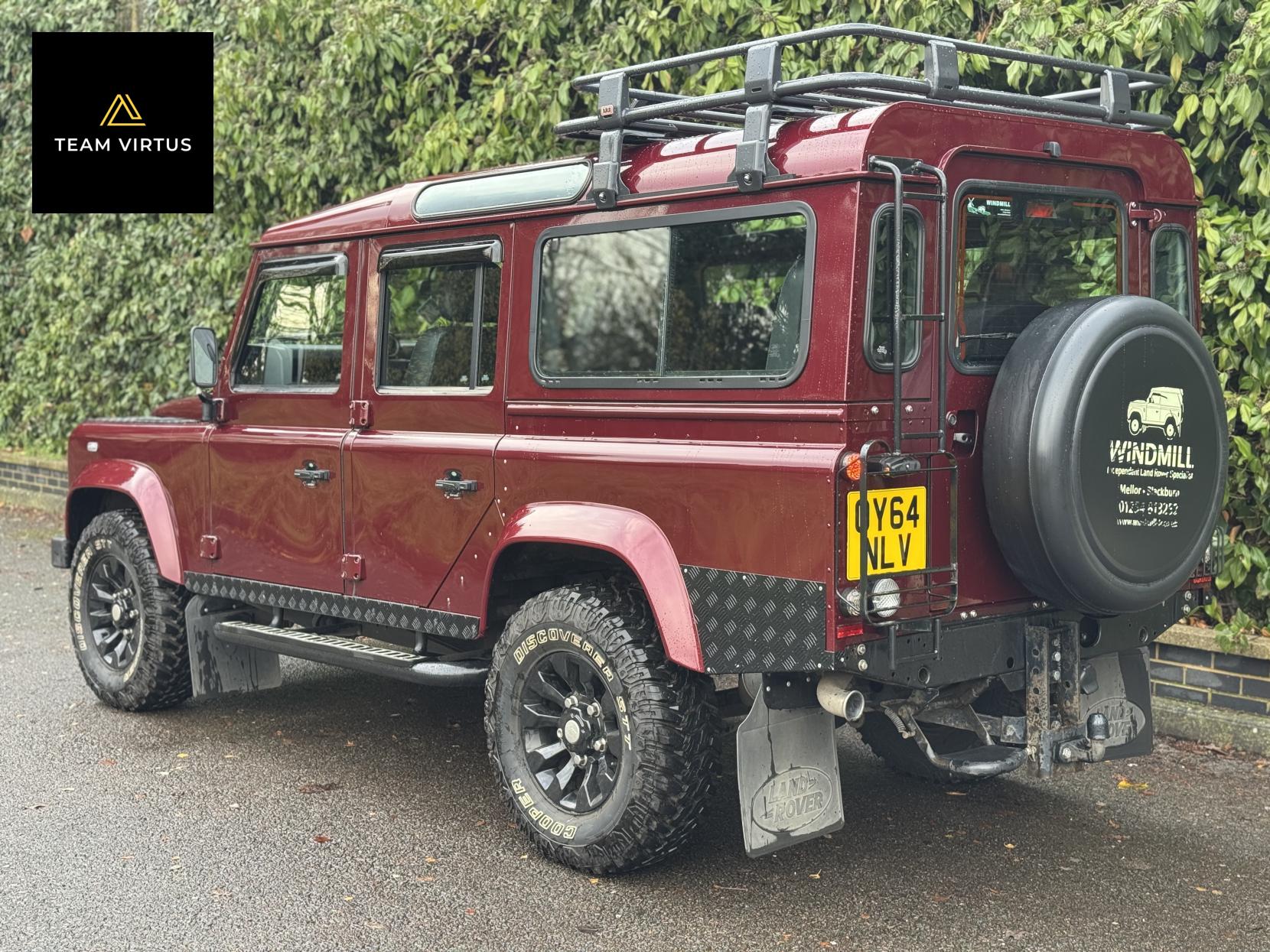 Land Rover Defender 110 2.2 TDCi XS Station Wagon Double Cab 5dr Diesel Manual 4WD MWB Euro 5 (122 ps)