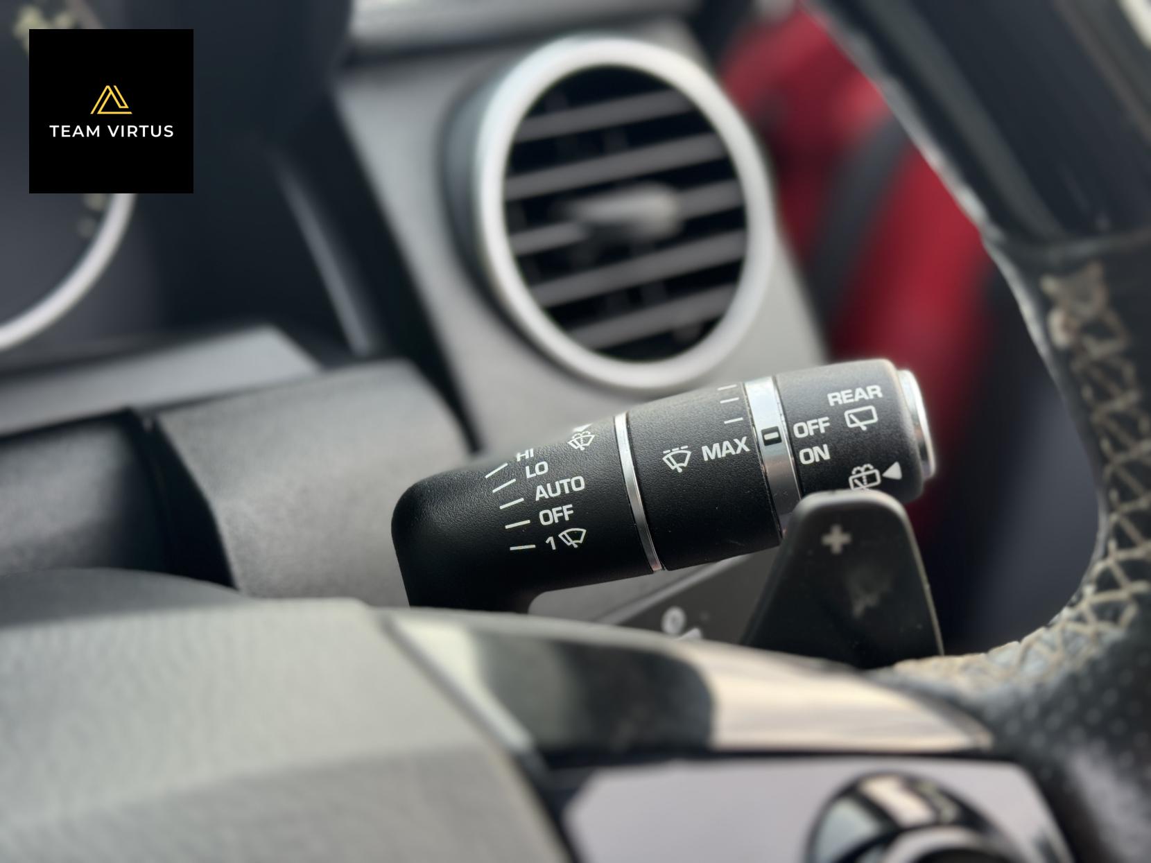 Land Rover Discovery 4 3.0 SD V6 HSE SUV 5dr Diesel Auto 4WD Euro 5 (s/s) (255 bhp)