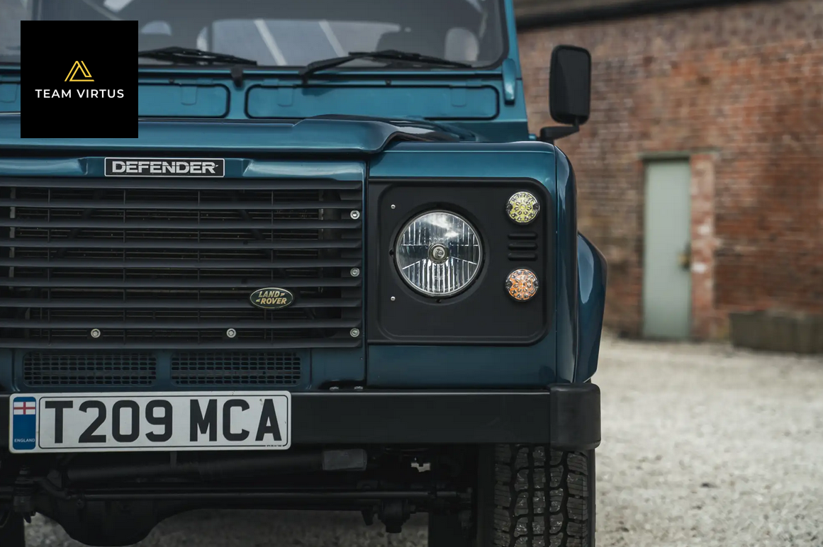 Land Rover Defender 90 2.5 TDi Hard Top SUV Diesel Manual SWB (111 bhp)