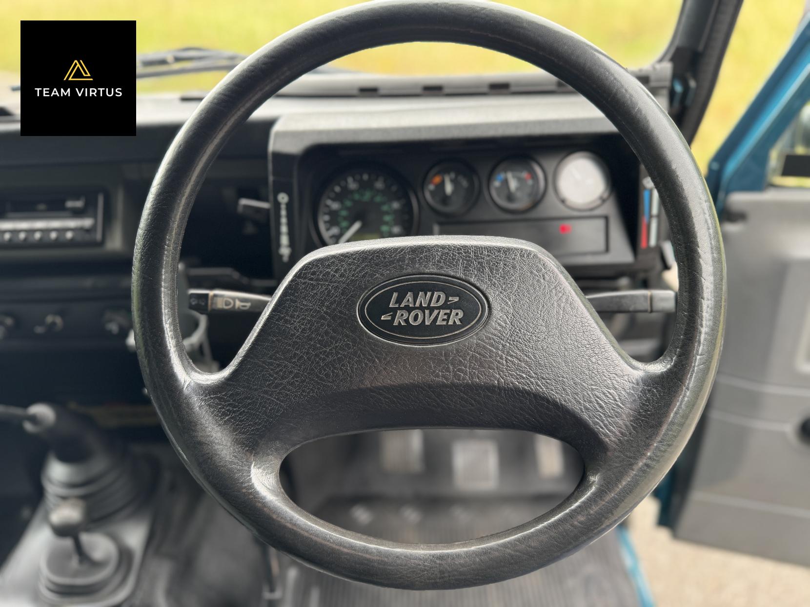 Land Rover Defender 90 2.5 TDi Hard Top SUV Diesel Manual SWB (111 bhp)