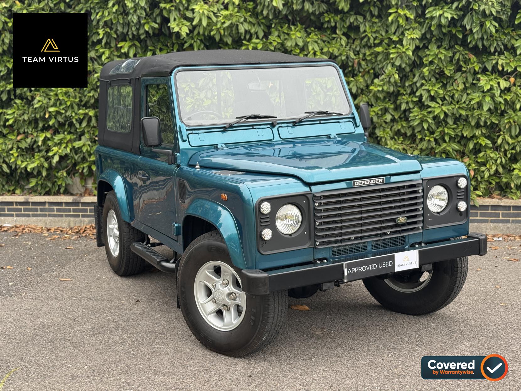 Land Rover Defender 90 2.5 TDi Hard Top SUV Diesel Manual SWB (111 bhp)