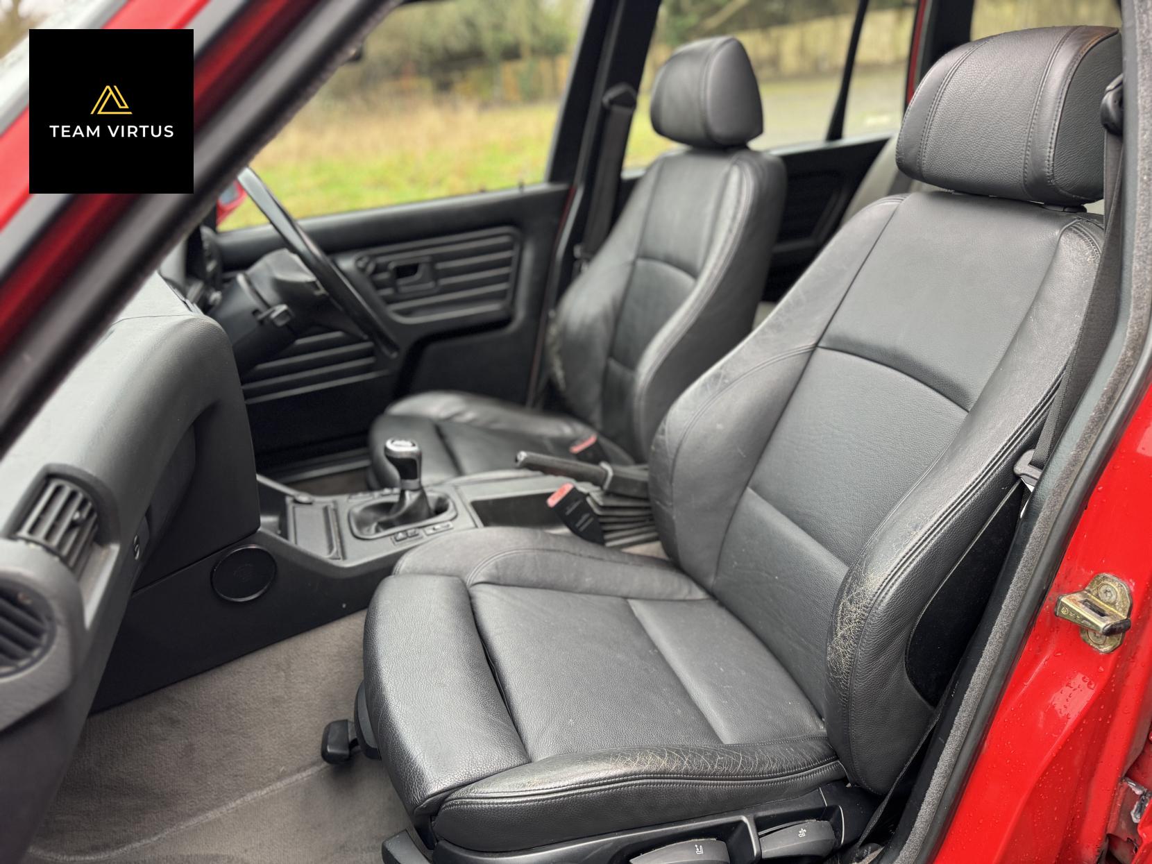 BMW 3 Series 1.6 Luxury Estate (1988 - 1994)