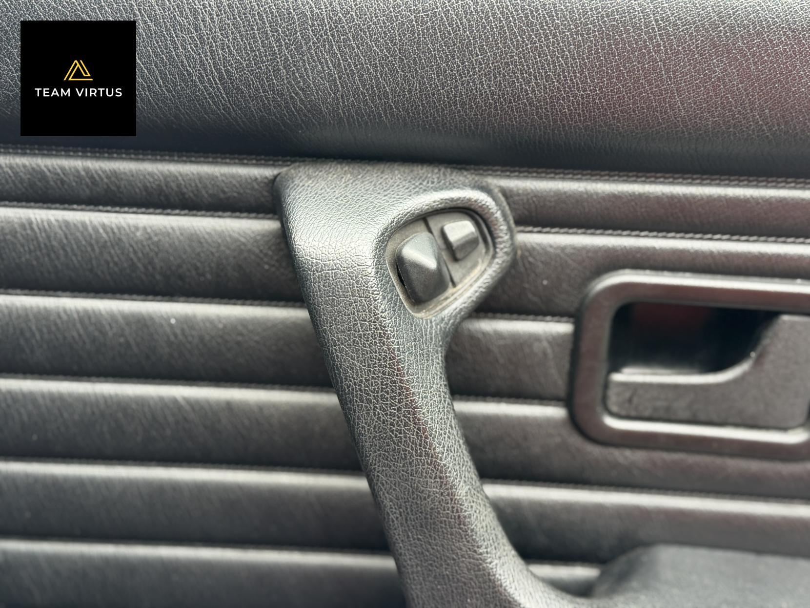 BMW 3 Series 1.6 Luxury Estate (1988 - 1994)