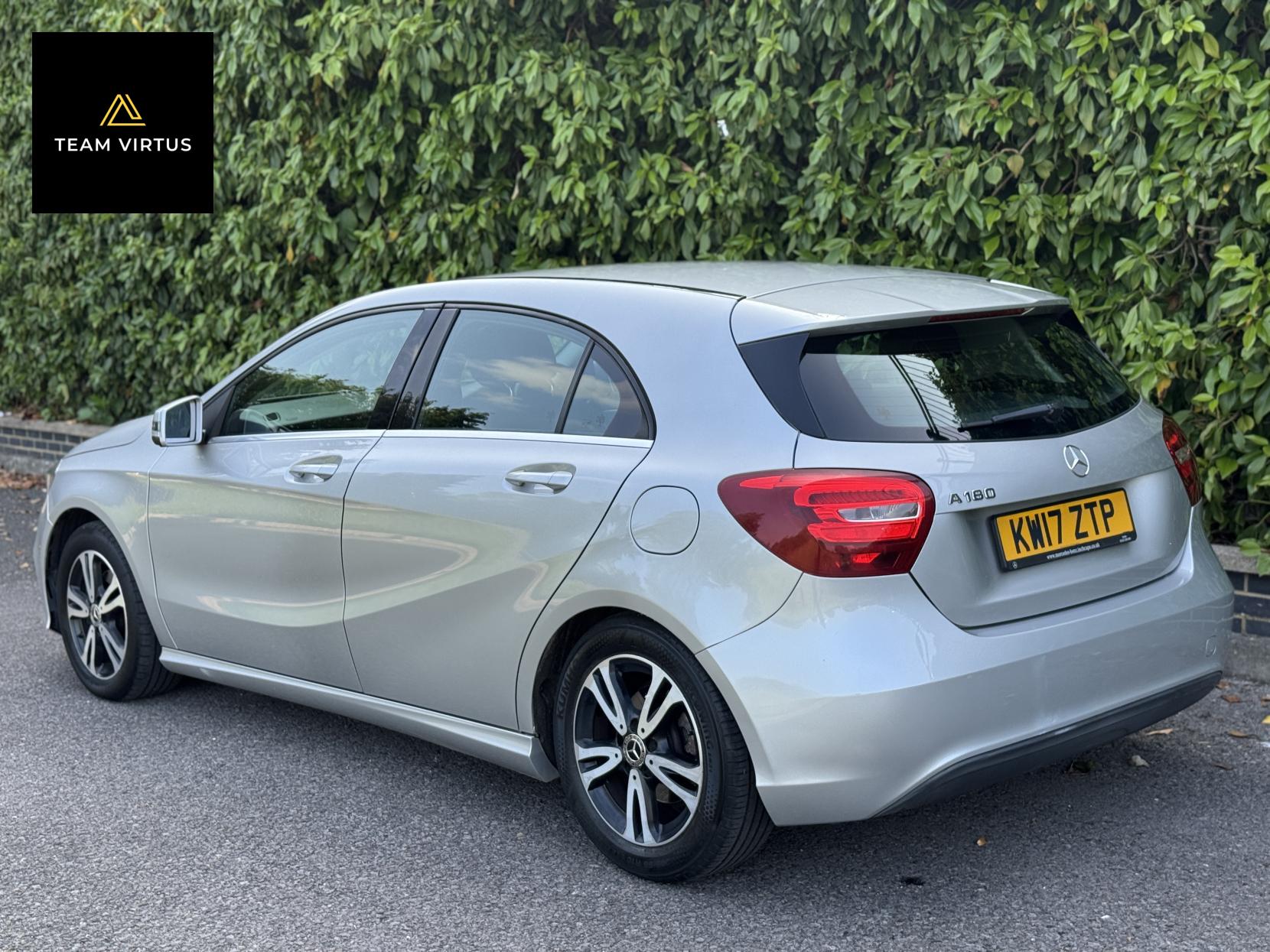 Mercedes-Benz A Class 1.6 A180 SE Hatchback 5dr Petrol 7G-DCT Euro 6 (s/s) (122 ps)