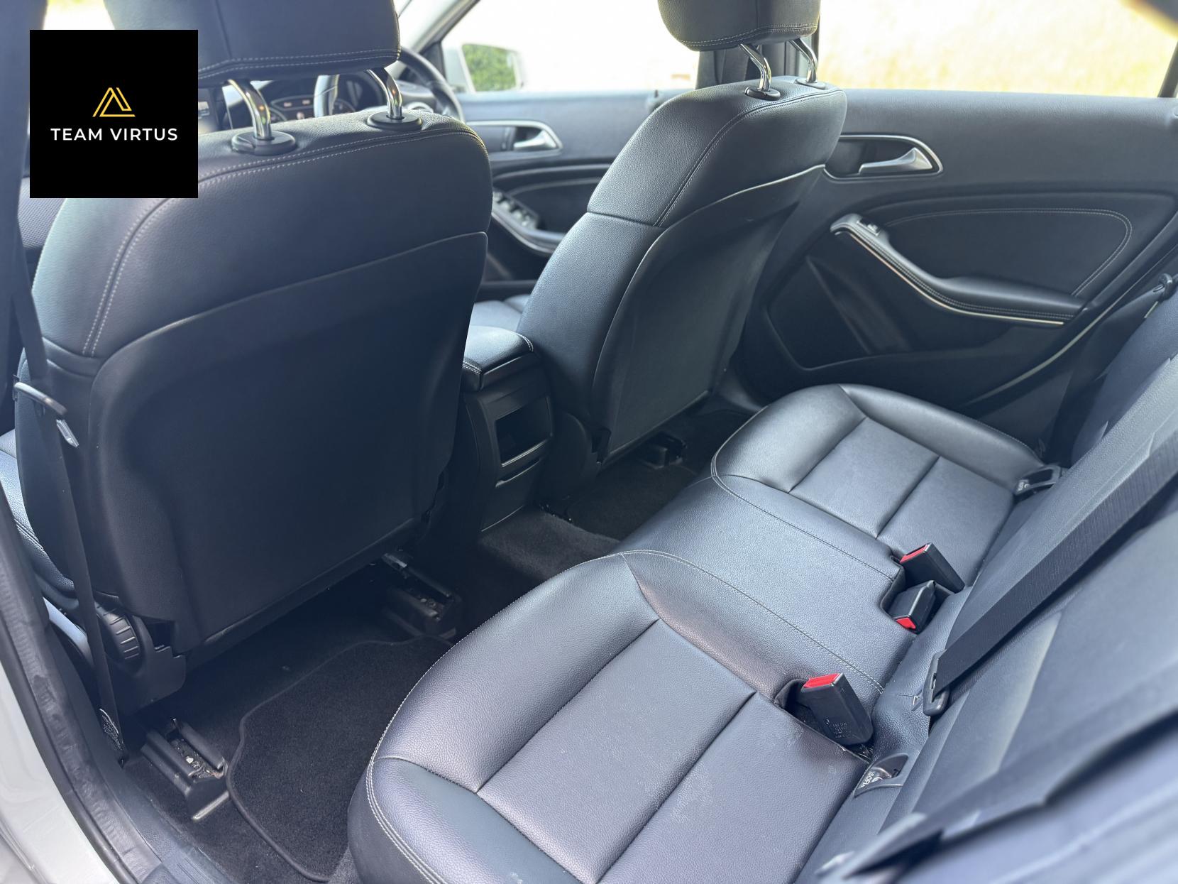 Mercedes-Benz A Class 1.6 A180 SE Hatchback 5dr Petrol 7G-DCT Euro 6 (s/s) (122 ps)