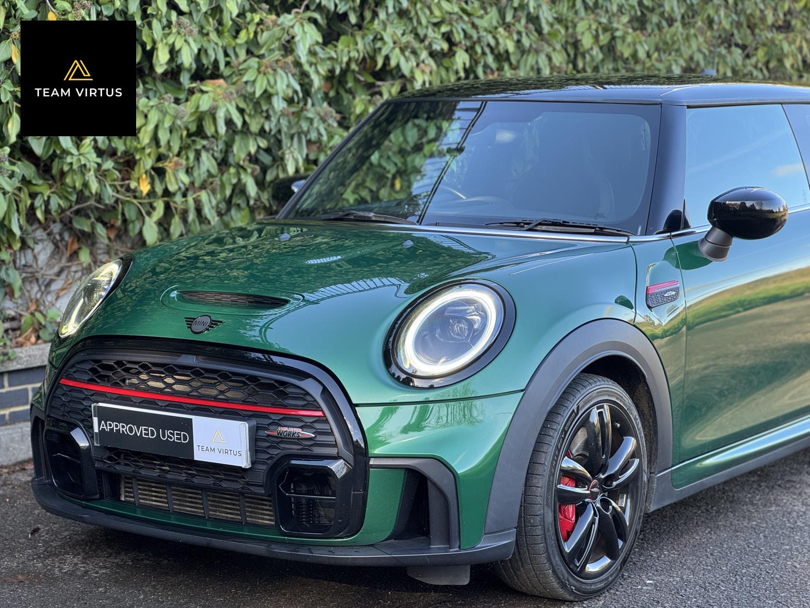 MINI Hatch 2.0 John Cooper Works Hatchback 3dr Petrol Steptronic Euro 6 (s/s) (231 ps)