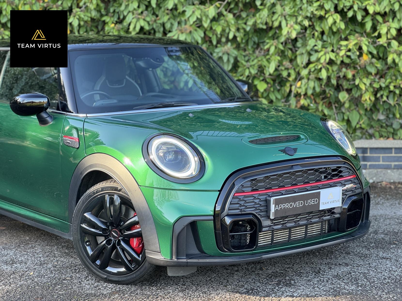 MINI Hatch 2.0 John Cooper Works Hatchback 3dr Petrol Steptronic Euro 6 (s/s) (231 ps)