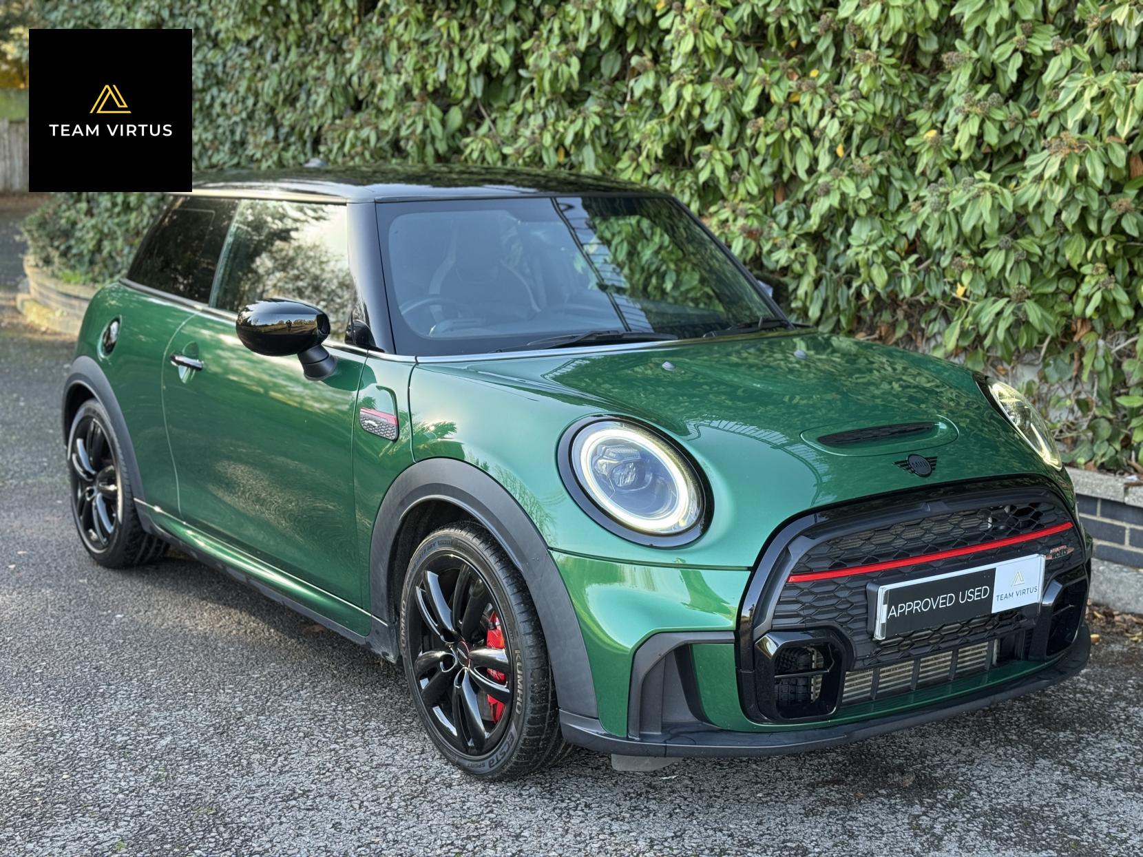 MINI Hatch 2.0 John Cooper Works Hatchback 3dr Petrol Steptronic Euro 6 (s/s) (231 ps)