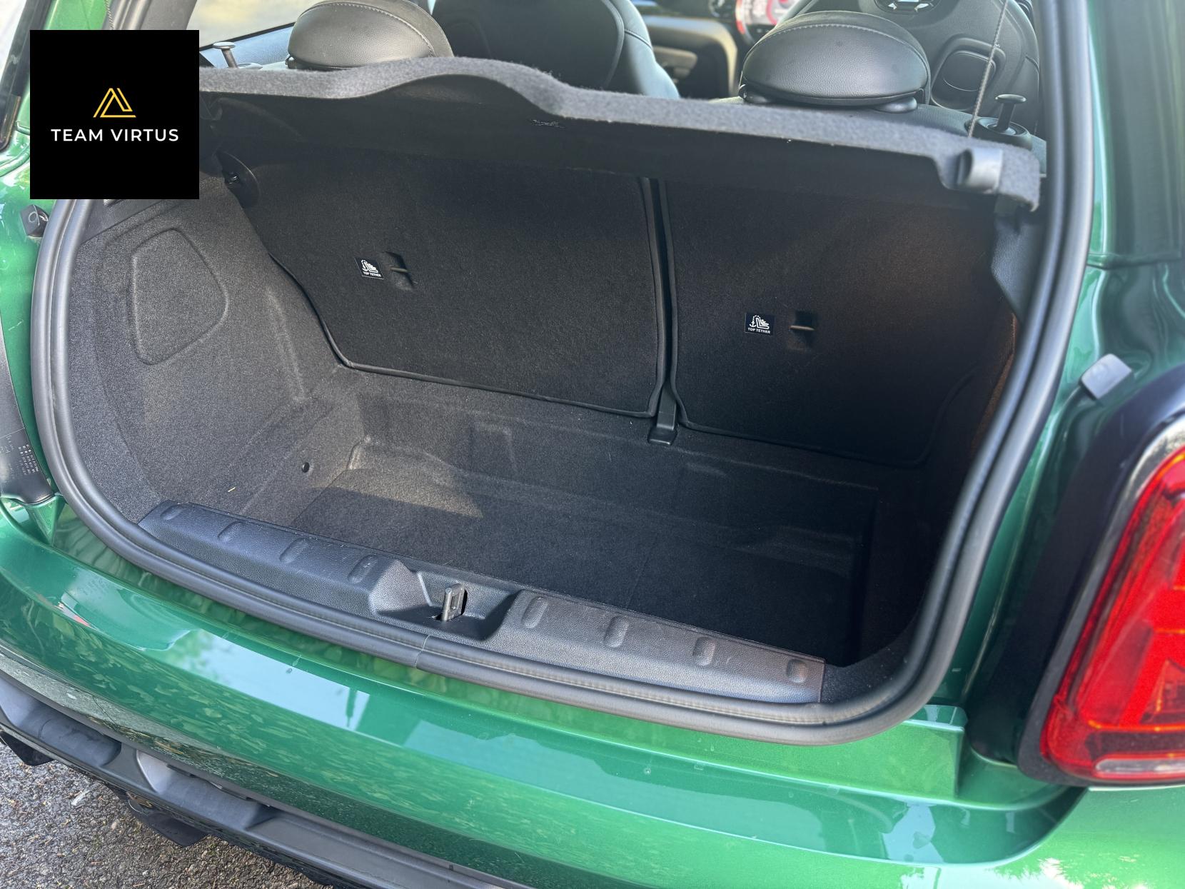 MINI Hatch 2.0 John Cooper Works Hatchback 3dr Petrol Steptronic Euro 6 (s/s) (231 ps)