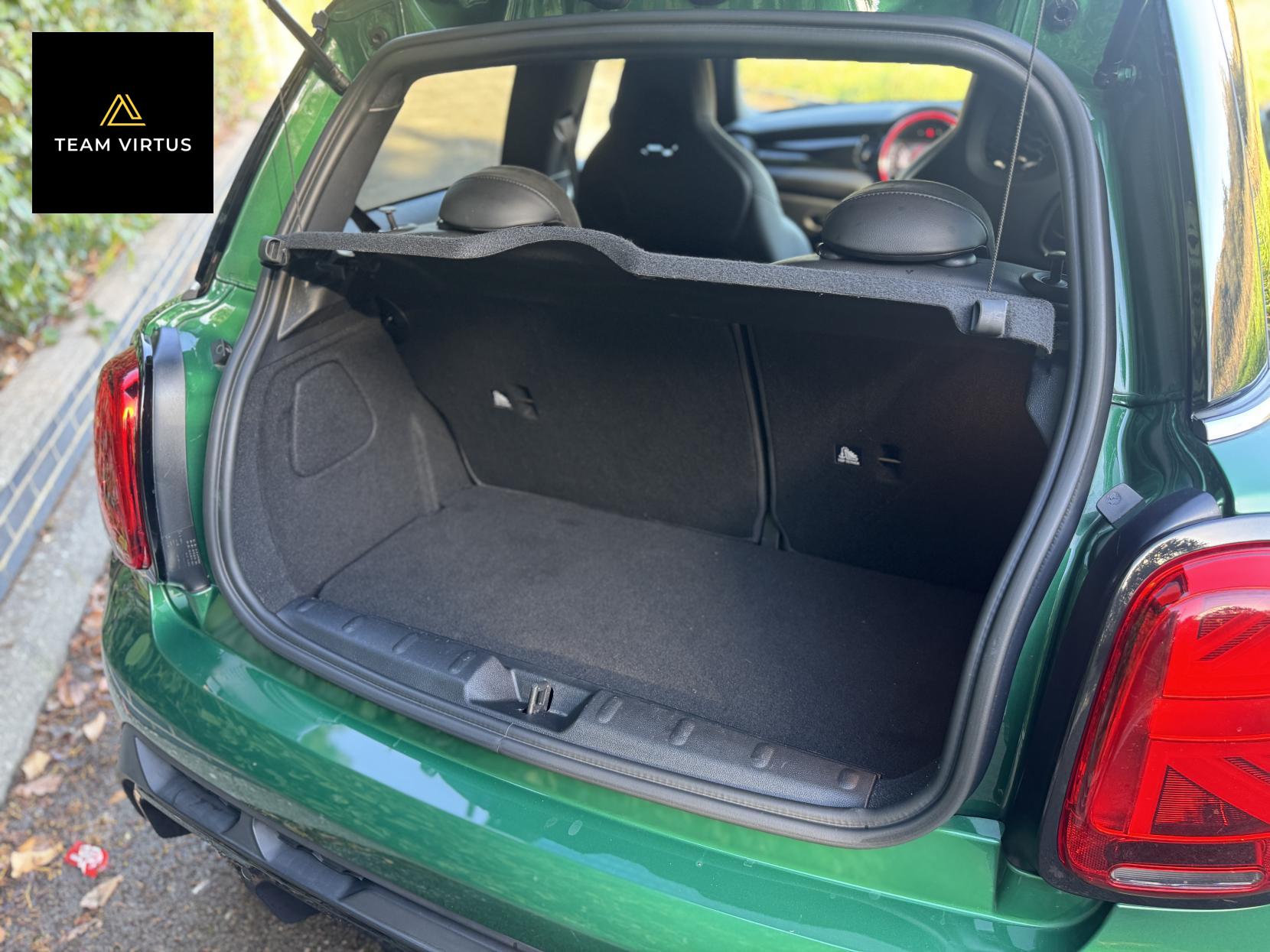 MINI Hatch 2.0 John Cooper Works Hatchback 3dr Petrol Steptronic Euro 6 (s/s) (231 ps)