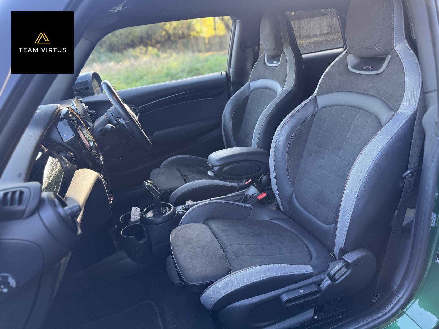 MINI Hatch 2.0 John Cooper Works Hatchback 3dr Petrol Steptronic Euro 6 (s/s) (231 ps)