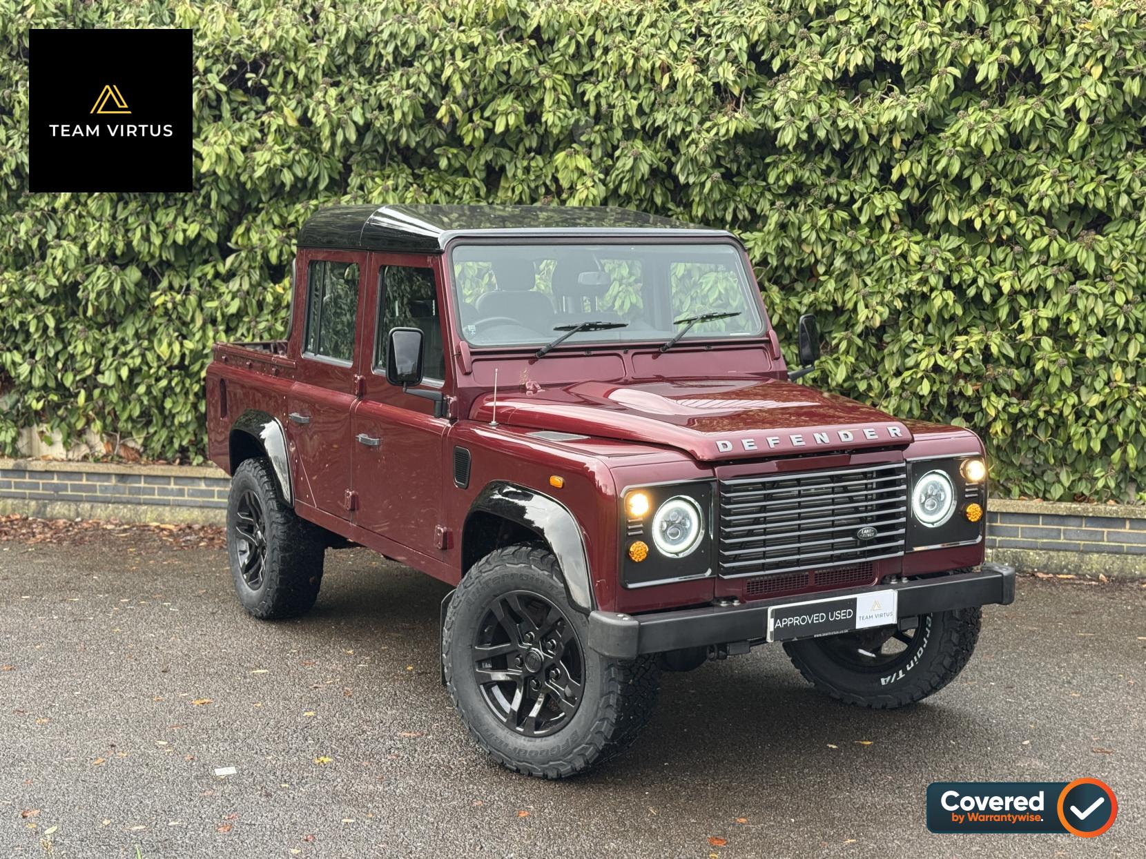 Land Rover Defender 110 2.2 TDCi County Pickup Double Cab 4dr Diesel Manual 4WD MWB Euro 5 (122 ps)