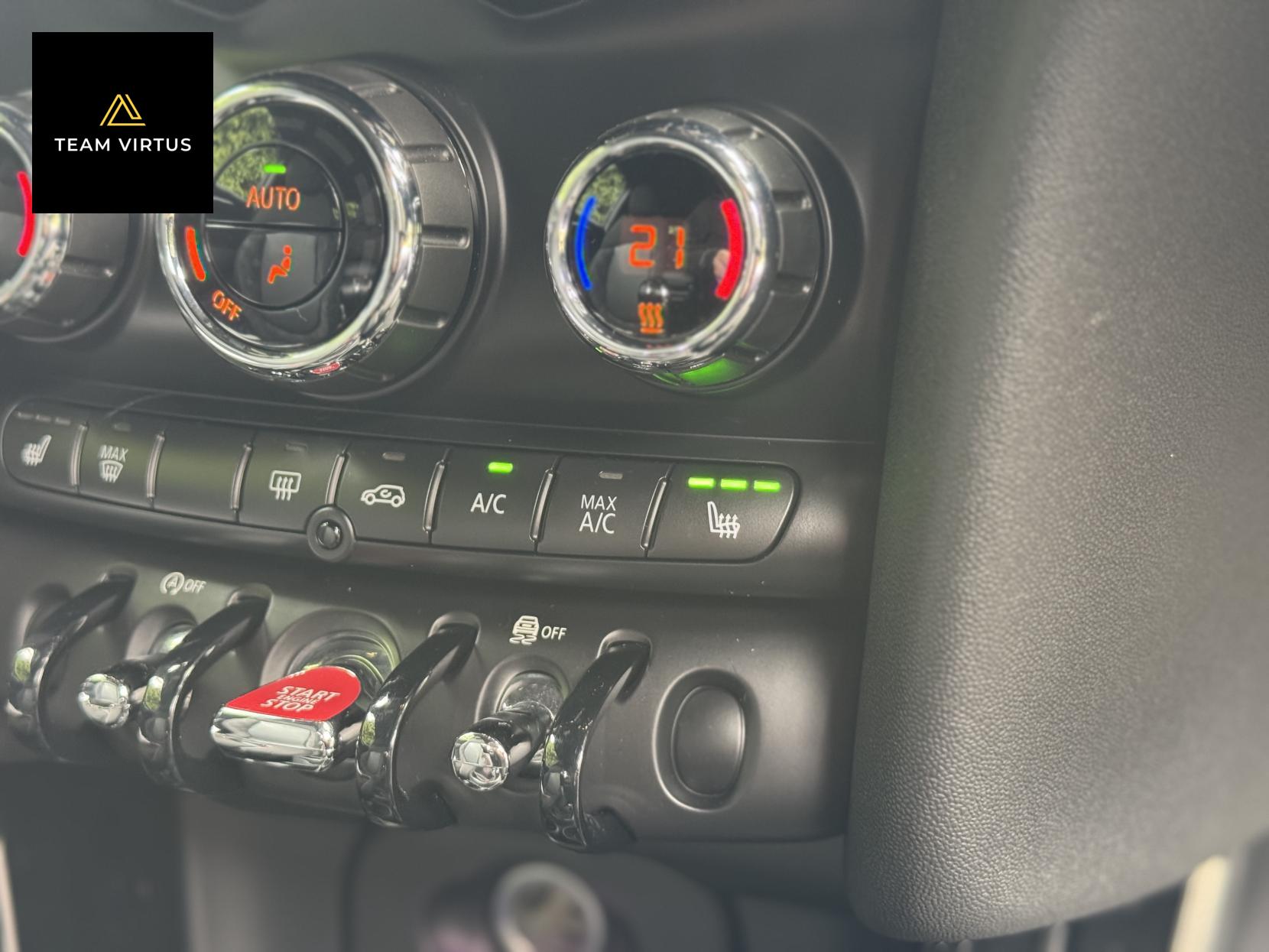 MINI Hatch 1.5 Cooper Sport Hatchback 3dr Petrol Manual Euro 6 (s/s) (136 ps)