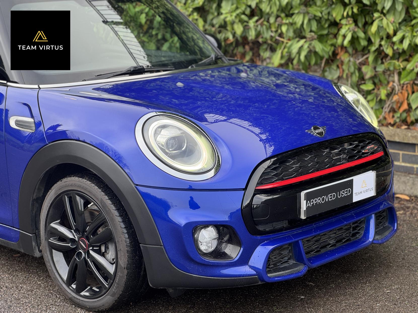 MINI Hatch 1.5 Cooper Sport Hatchback 3dr Petrol Manual Euro 6 (s/s) (136 ps)