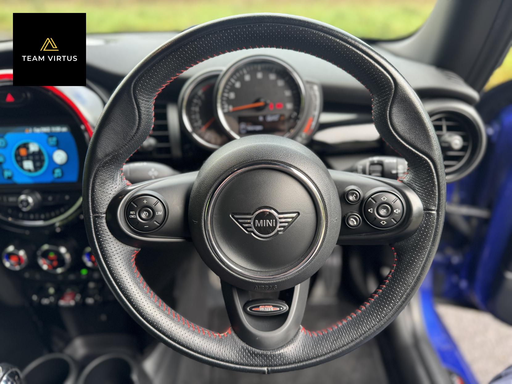 MINI Hatch 1.5 Cooper Sport Hatchback 3dr Petrol Manual Euro 6 (s/s) (136 ps)