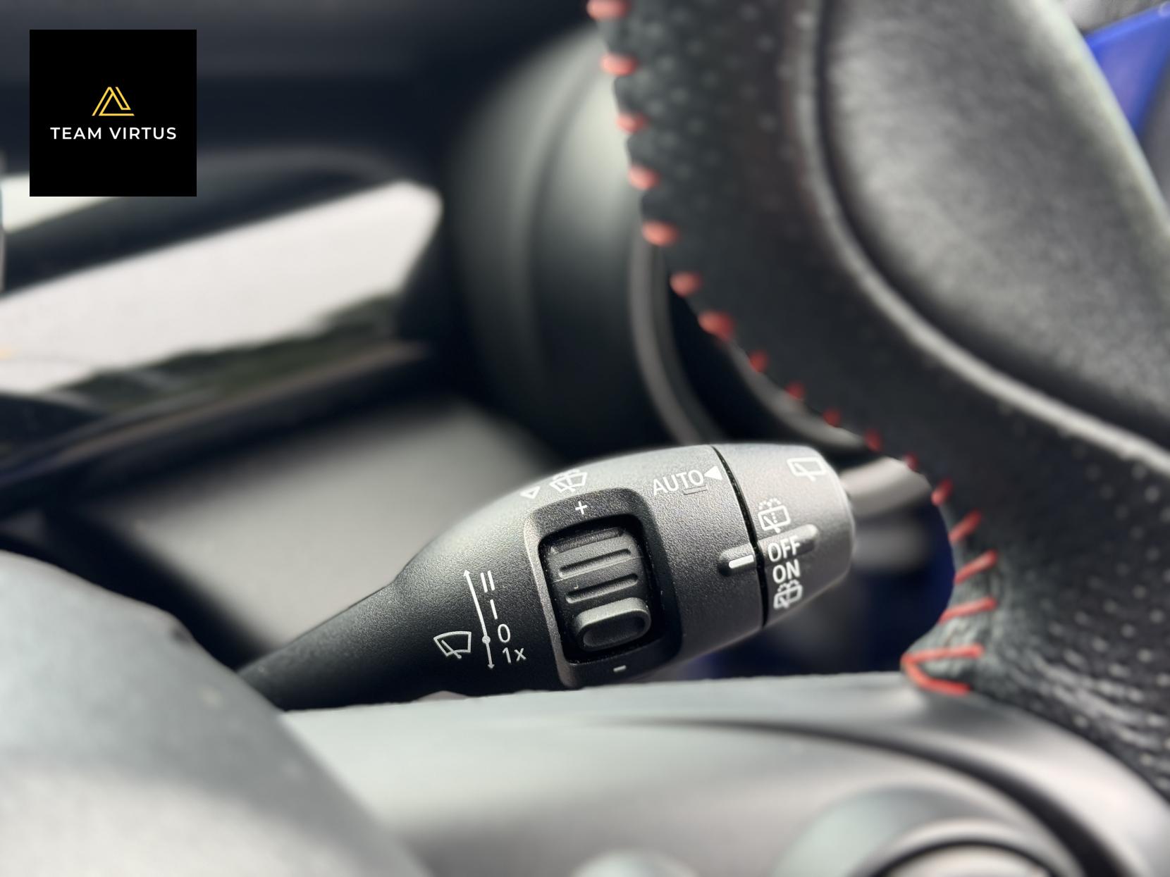 MINI Hatch 1.5 Cooper Sport Hatchback 3dr Petrol Manual Euro 6 (s/s) (136 ps)