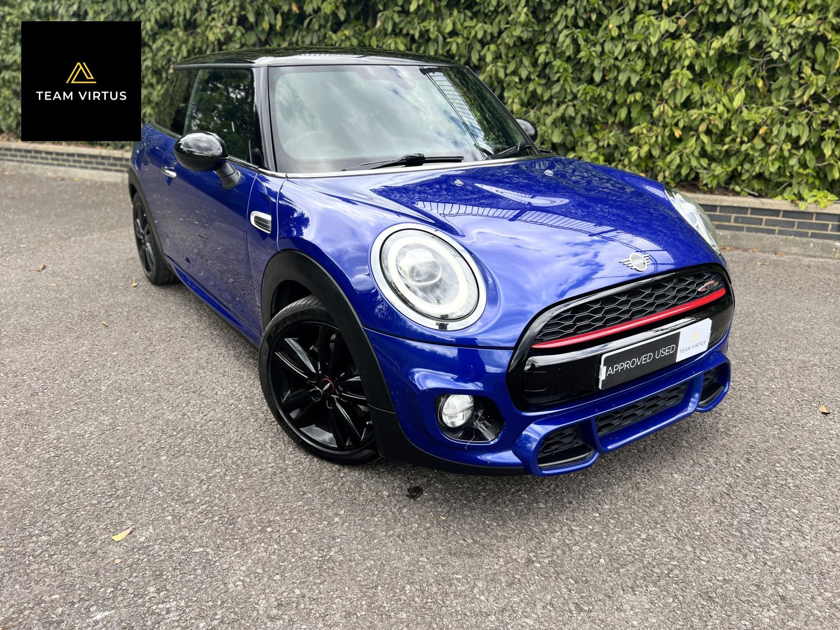 MINI Hatch 1.5 Cooper Sport Hatchback 3dr Petrol Manual Euro 6 (s/s) (136 ps)