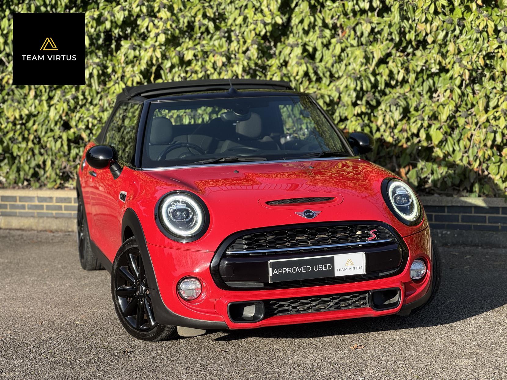 MINI Convertible 2.0 Cooper S Convertible 2dr Petrol Steptronic Euro 6 (s/s) (192 ps)
