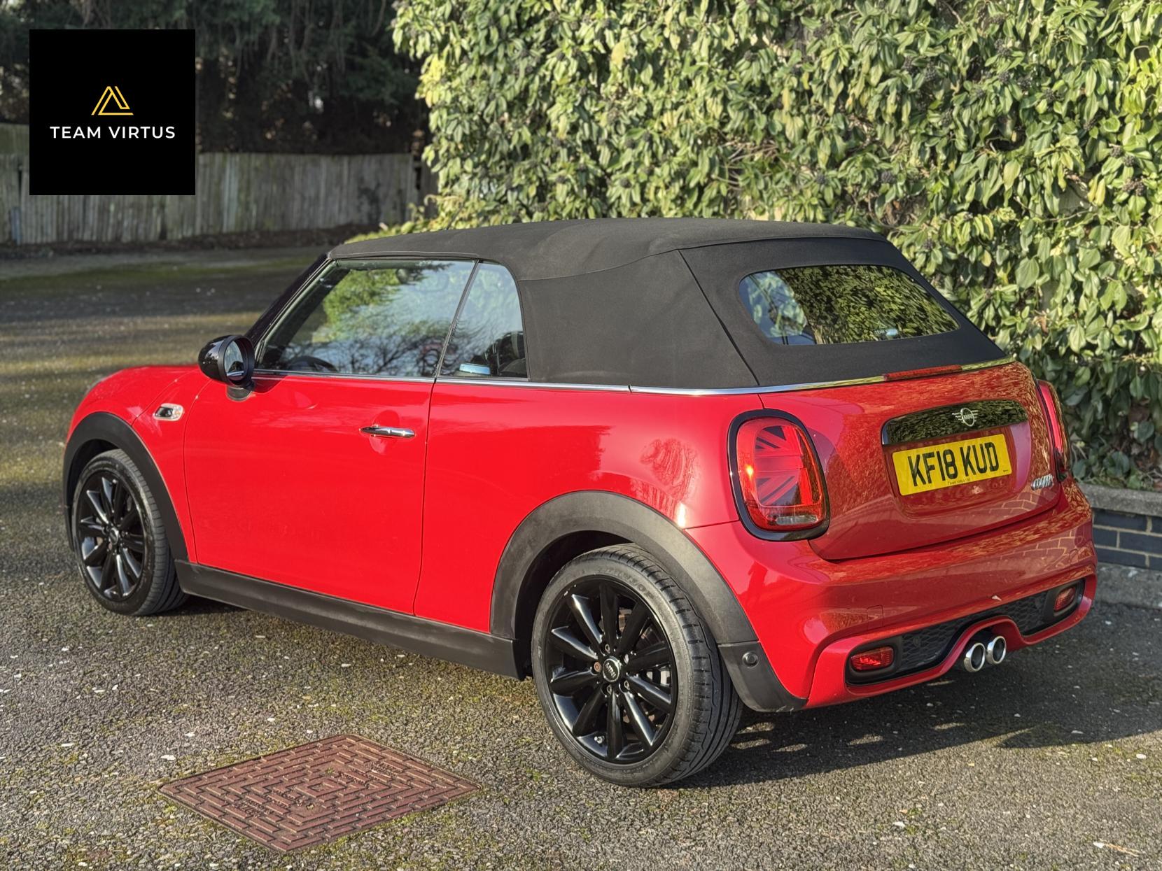 MINI Convertible 2.0 Cooper S Convertible 2dr Petrol Steptronic Euro 6 (s/s) (192 ps)