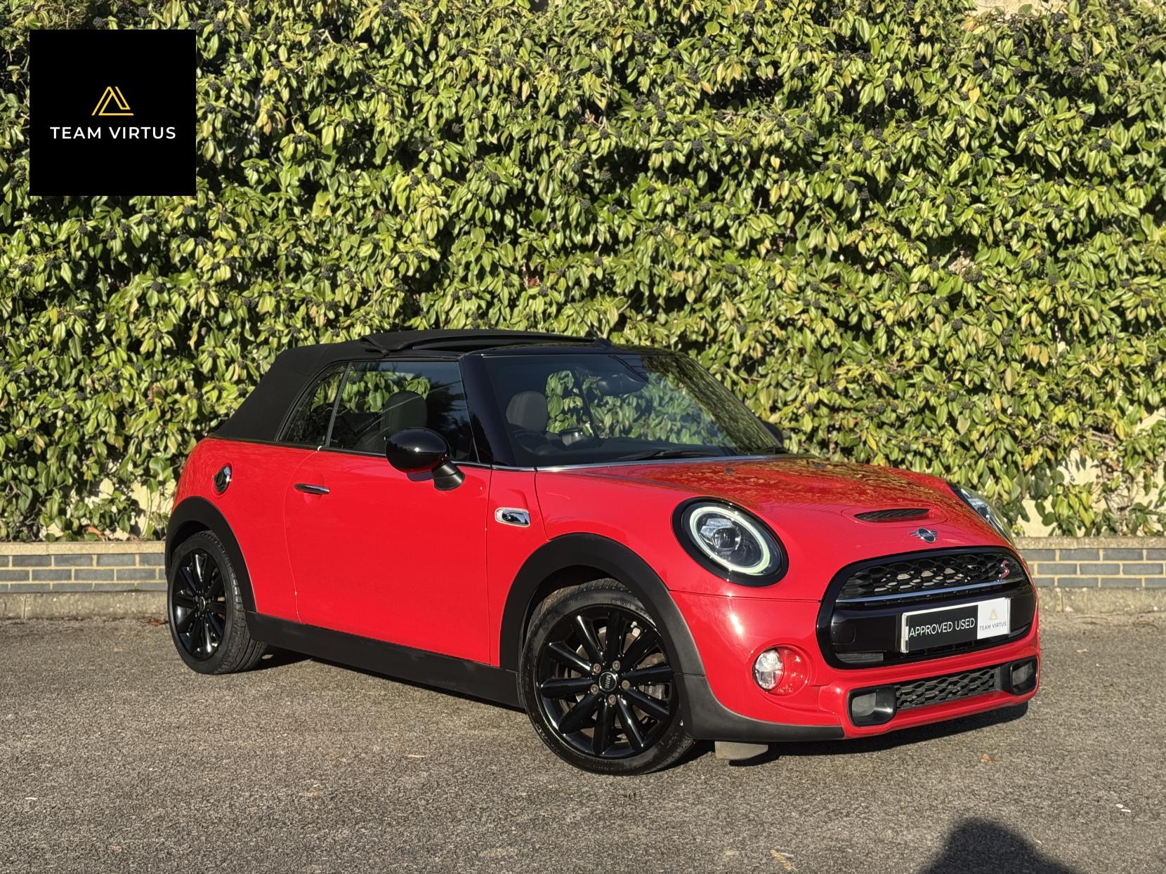 MINI Convertible 2.0 Cooper S Convertible 2dr Petrol Steptronic Euro 6 (s/s) (192 ps)