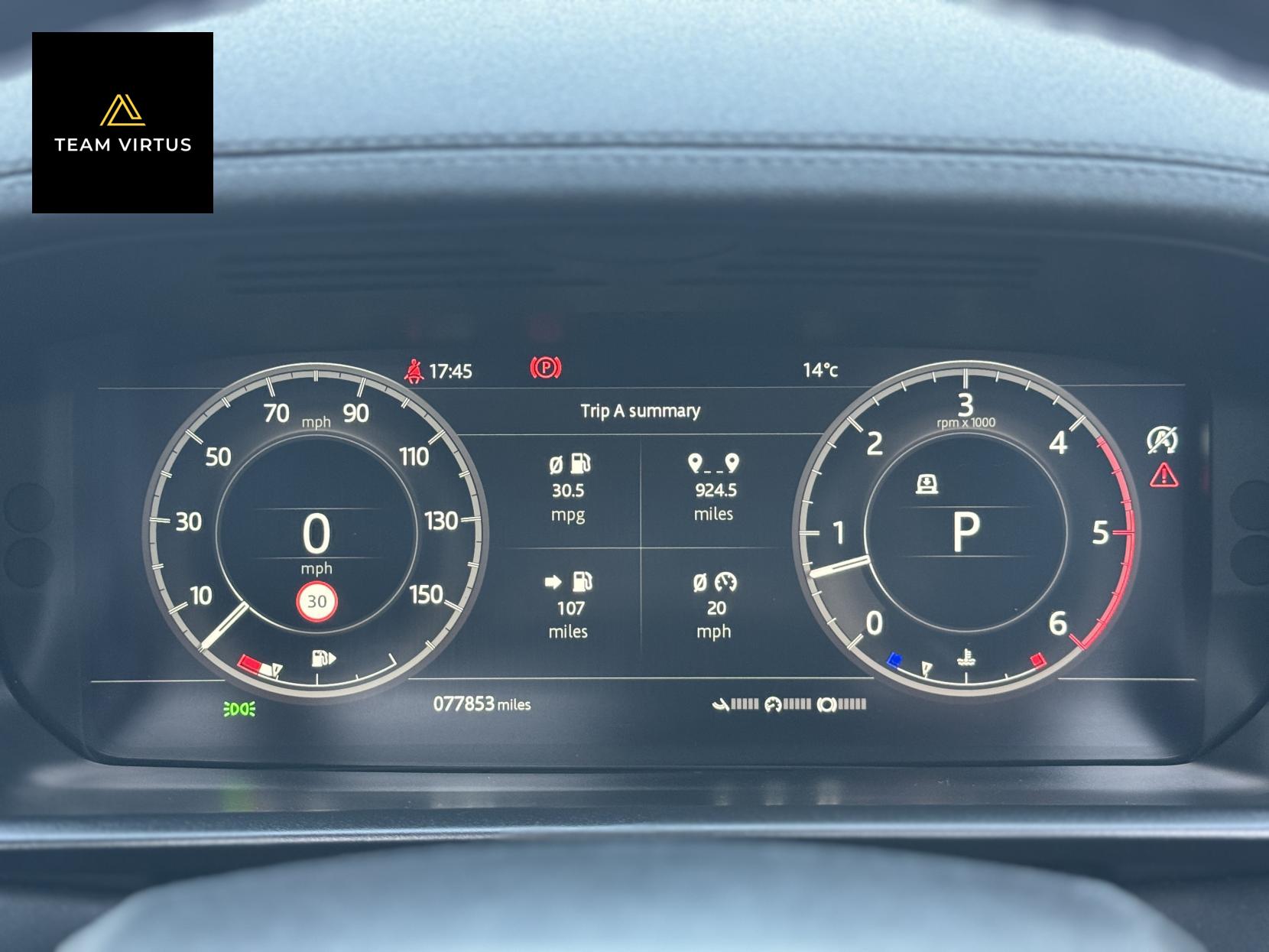 Land Rover Discovery 3.0 SD V6 HSE Luxury SUV 5dr Diesel Auto 4WD Euro 6 (s/s) (306 ps)