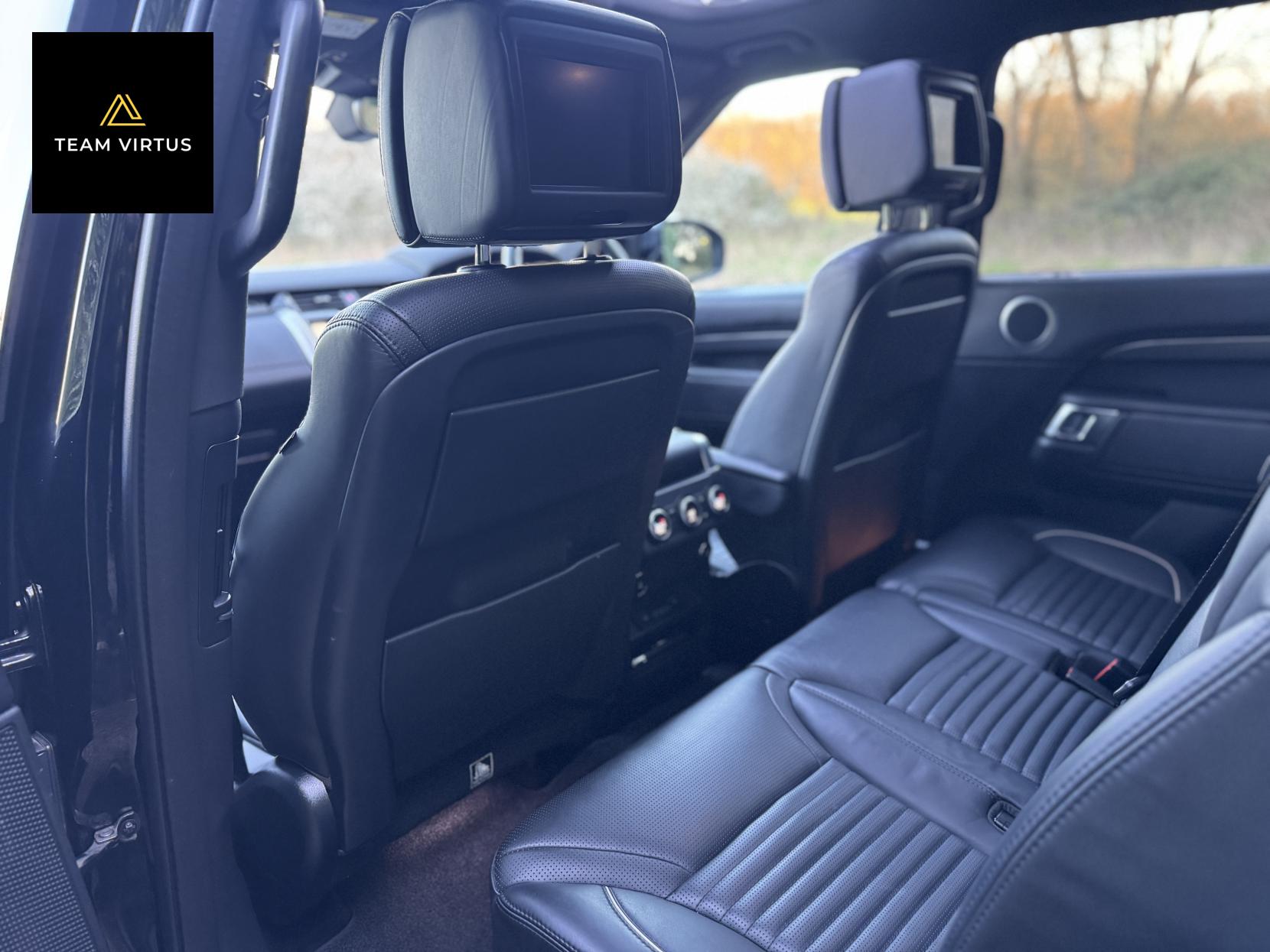 Land Rover Discovery 3.0 SD V6 HSE Luxury SUV 5dr Diesel Auto 4WD Euro 6 (s/s) (306 ps)