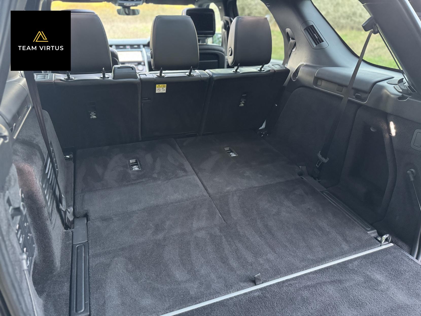 Land Rover Discovery 3.0 SD V6 HSE Luxury SUV 5dr Diesel Auto 4WD Euro 6 (s/s) (306 ps)