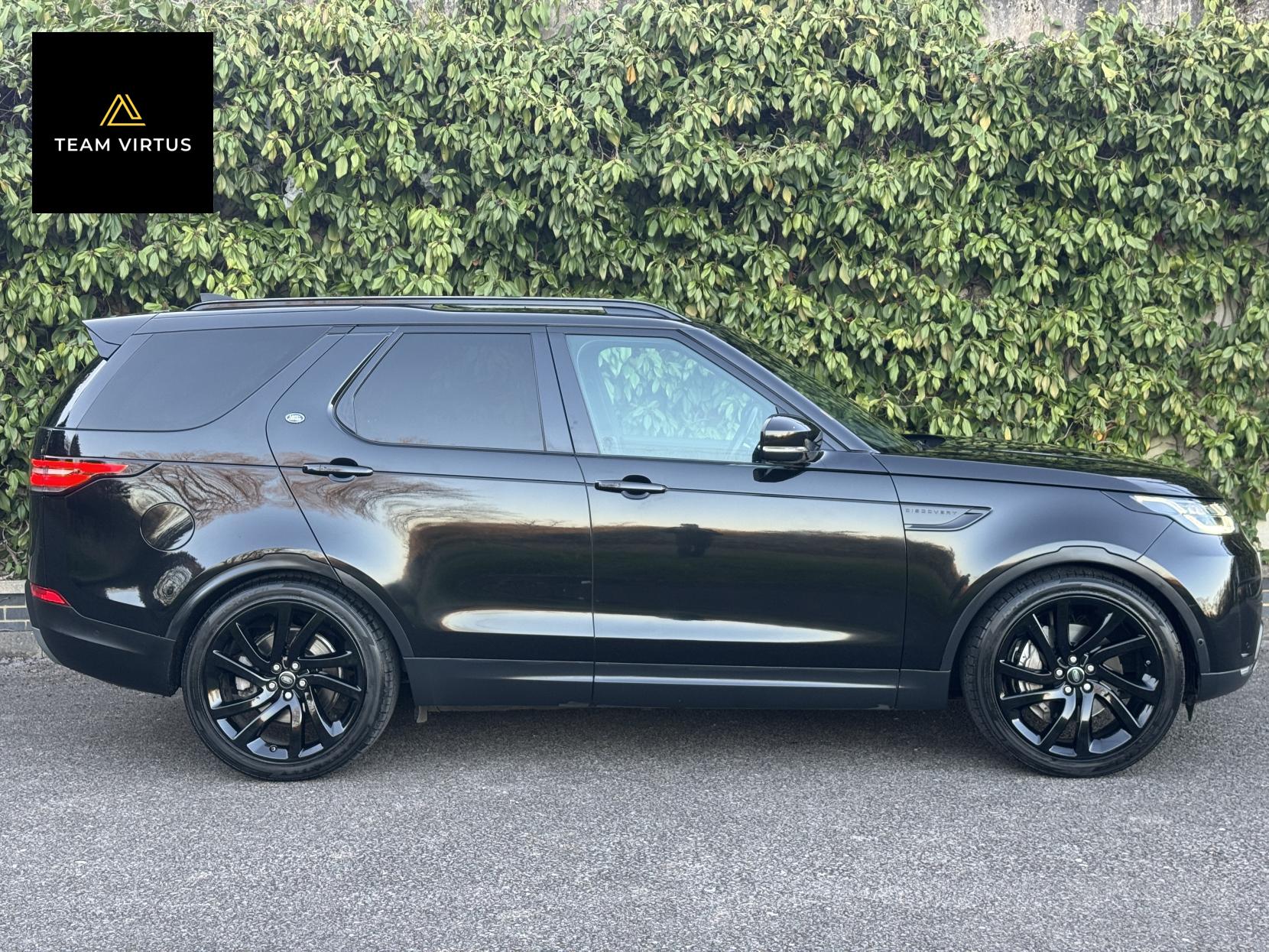 Land Rover Discovery 3.0 SD V6 HSE Luxury SUV 5dr Diesel Auto 4WD Euro 6 (s/s) (306 ps)