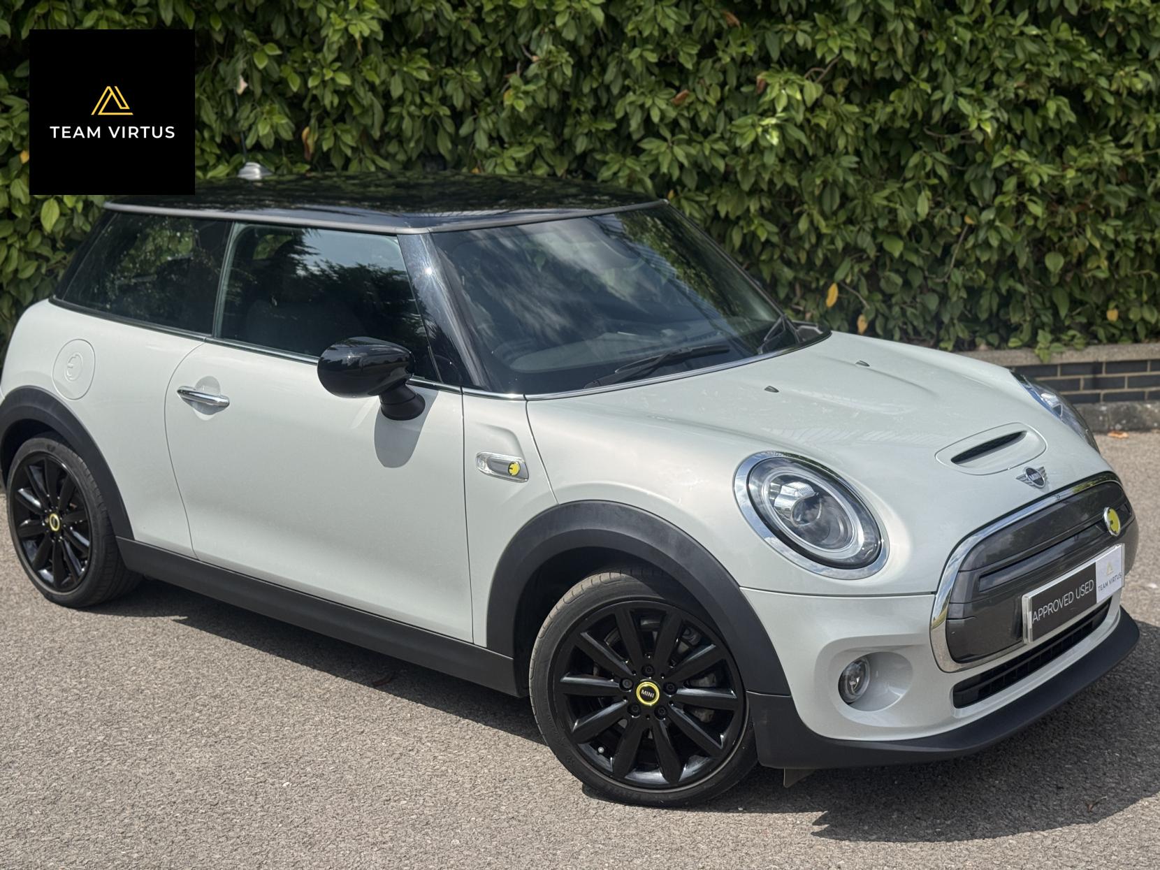 MINI Electric Hatch Cooper SE 32.6kWh Level 2 Hatchback 3dr Electric Auto (184 ps)