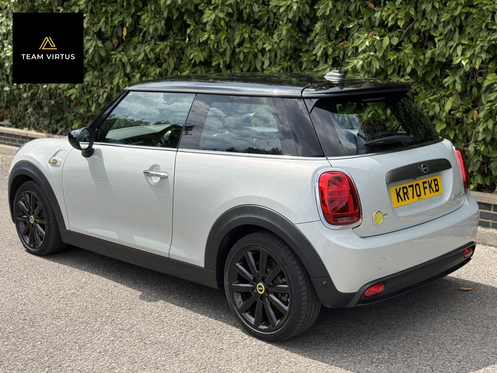 MINI Electric Hatch Cooper SE 32.6kWh Level 2 Hatchback 3dr Electric Auto (184 ps)