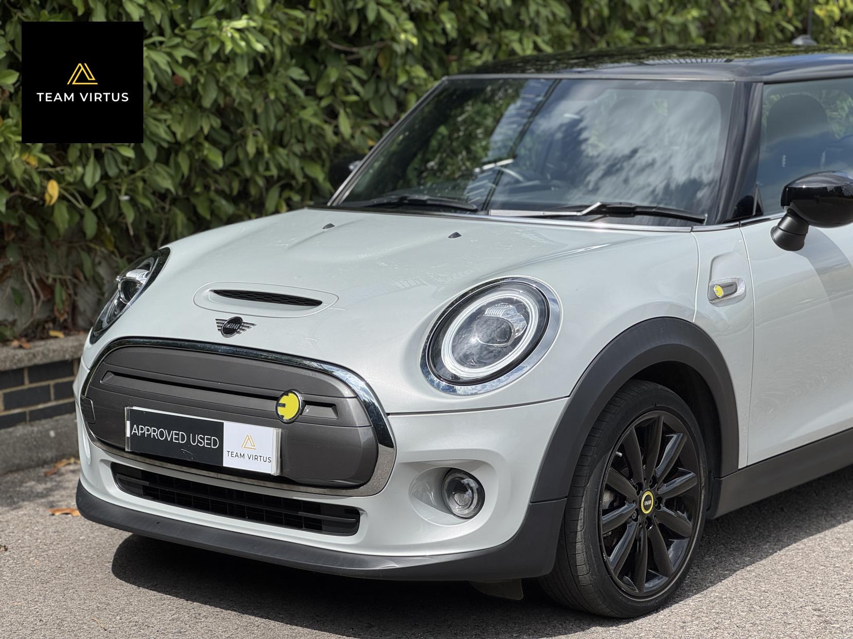 MINI Electric Hatch Cooper SE 32.6kWh Level 2 Hatchback 3dr Electric Auto (184 ps)