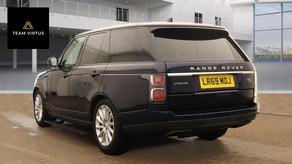 Land Rover Range Rover 3.0 SD V6 Vogue SUV 5dr Diesel Auto 4WD Euro 6 (s/s) (275 ps)
