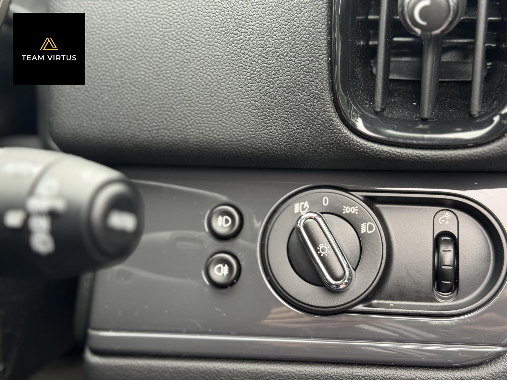 MINI Countryman 1.5 Cooper Classic SUV 5dr Petrol Manual Euro 6 (s/s) (136 ps)