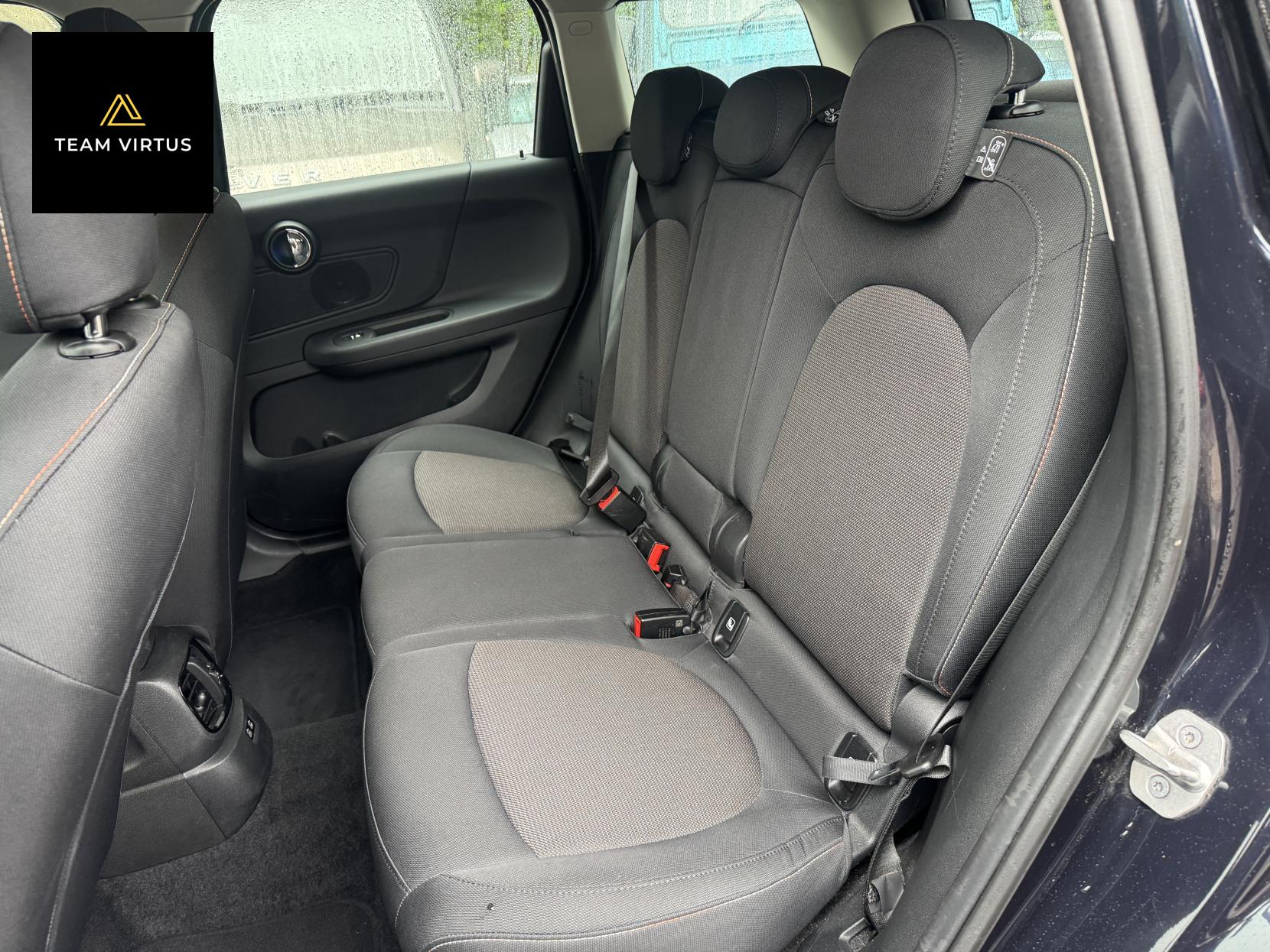MINI Countryman 1.5 Cooper Classic SUV 5dr Petrol Manual Euro 6 (s/s) (136 ps)